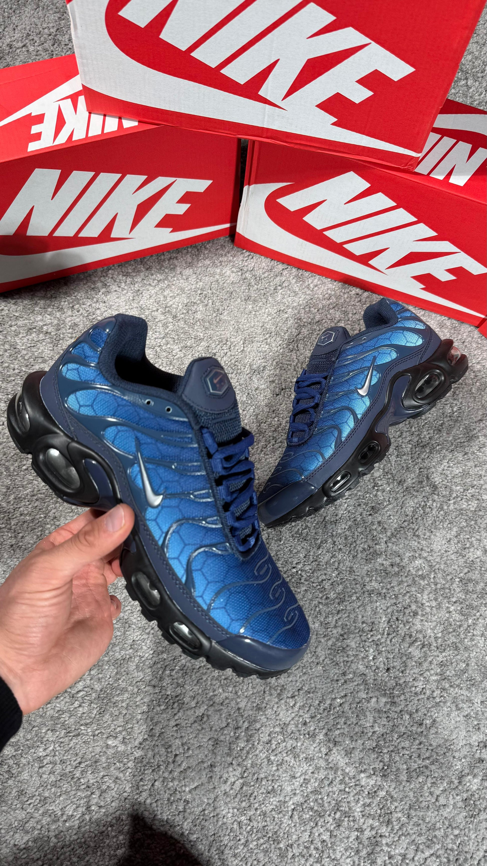 NIKE TN