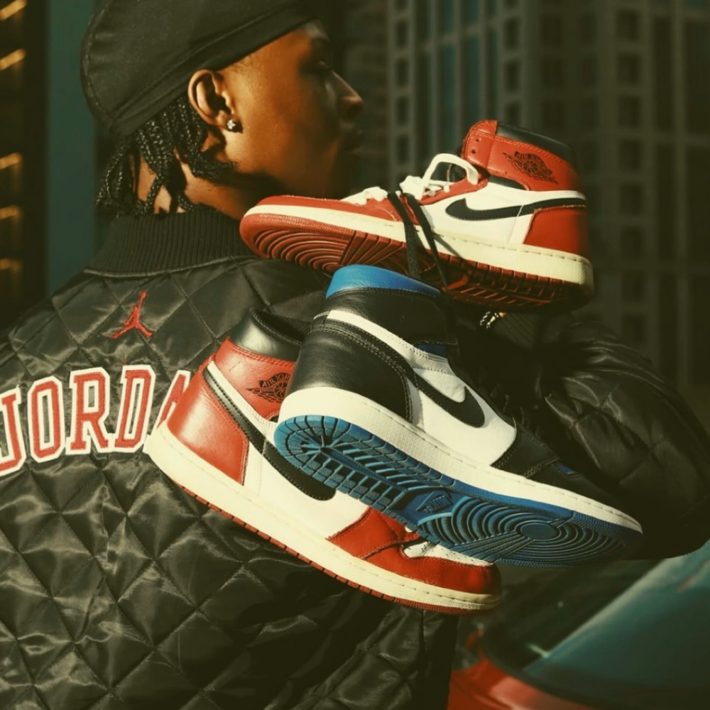 AIR JORDAN