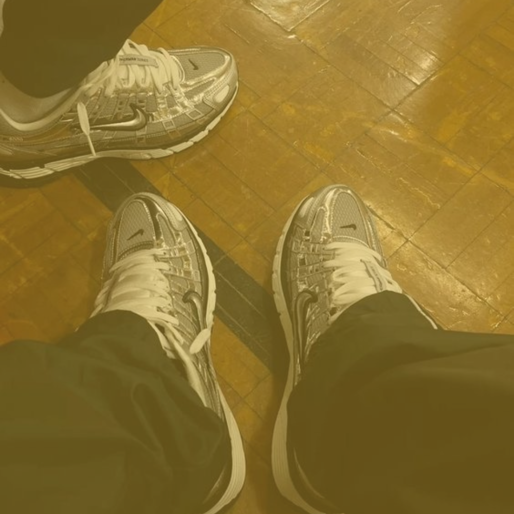 NIKE P6000