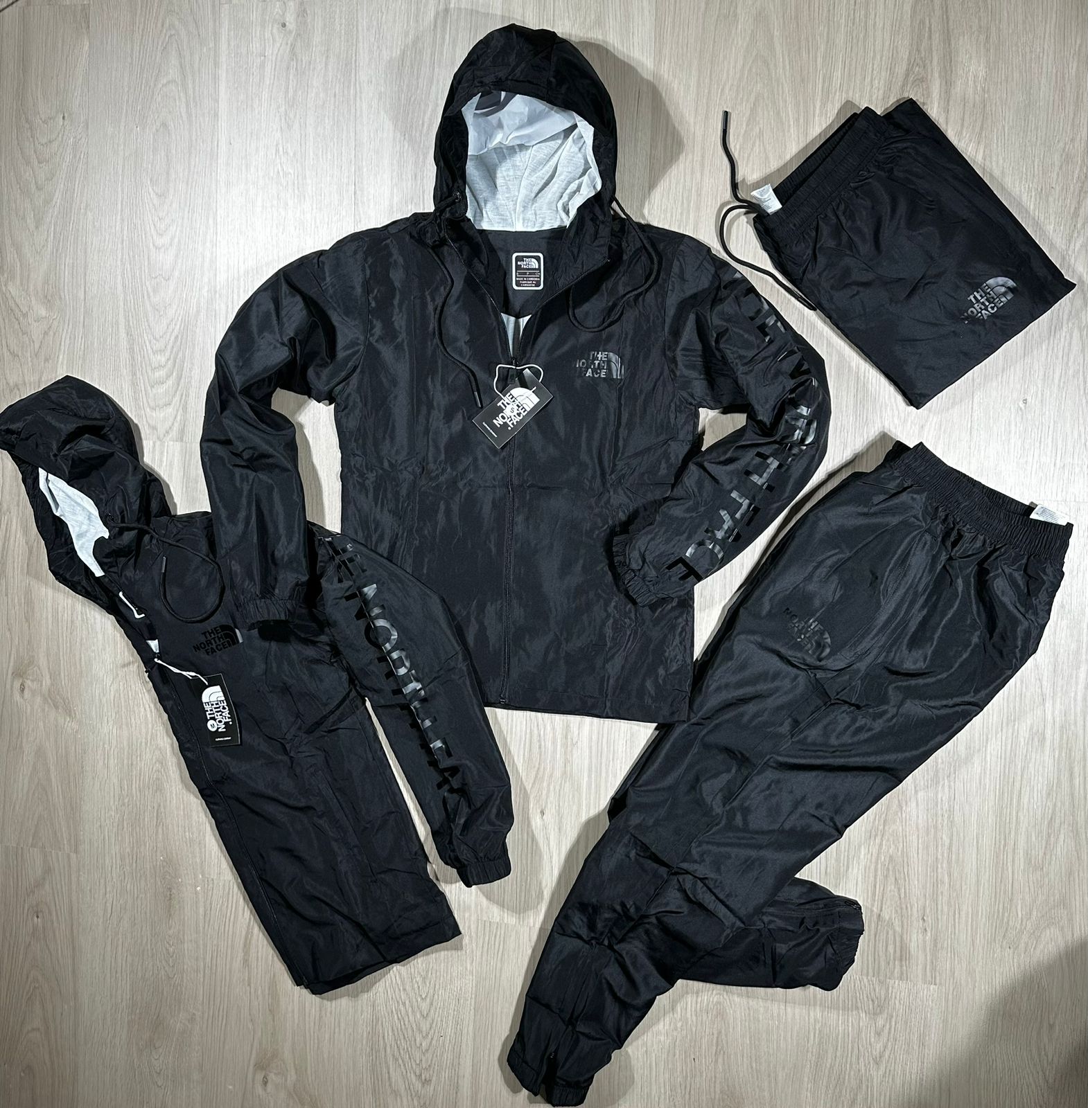 CHANDAL THE NORTH FACE