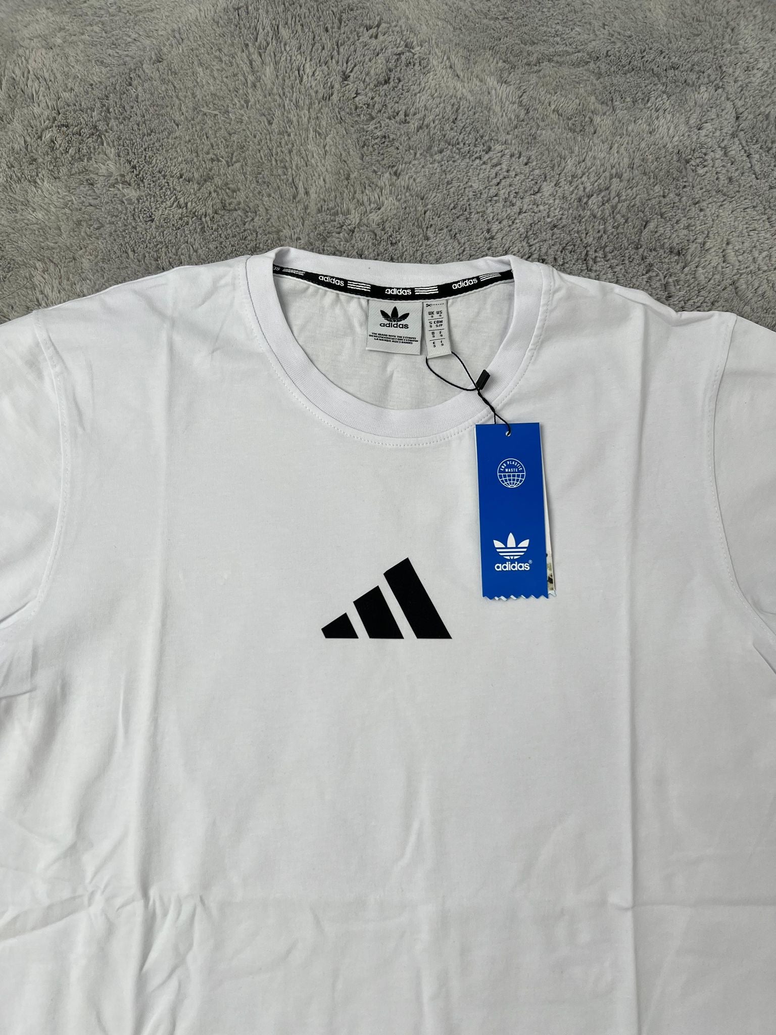 ADIDAS CONJUNTO CORTO