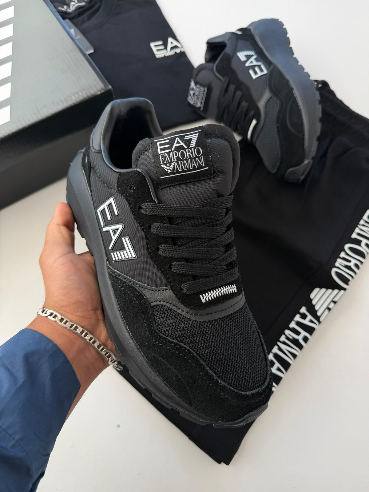ZAPAS ARMANI EA7
