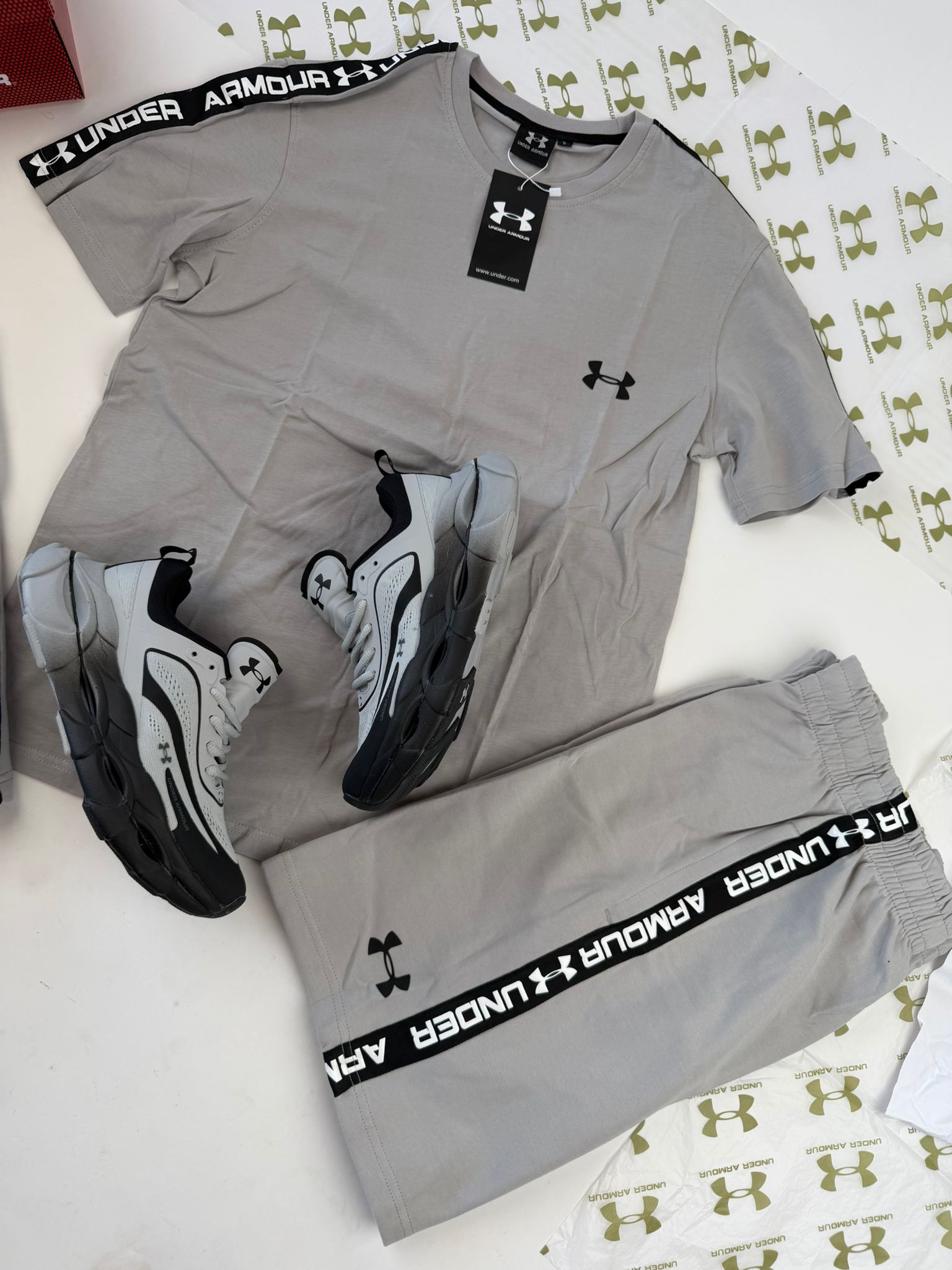 UNDER ARMOUR 2026