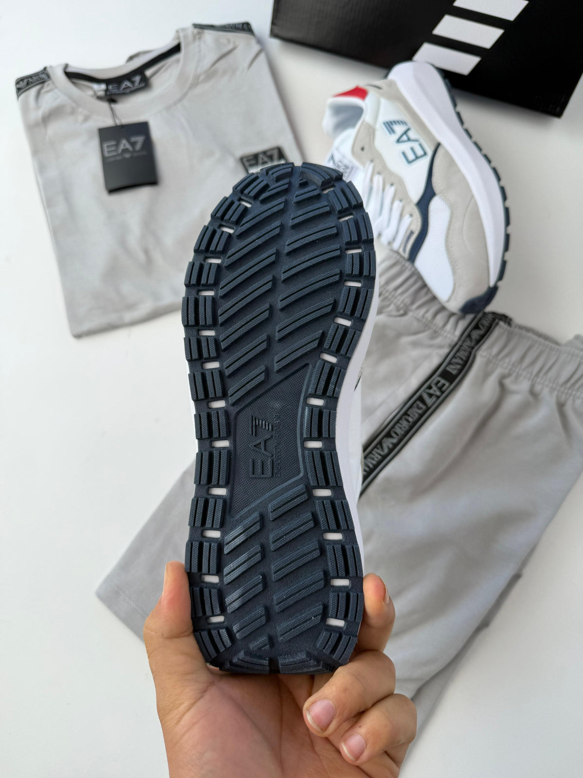 ZAPAS ARMANI EA7