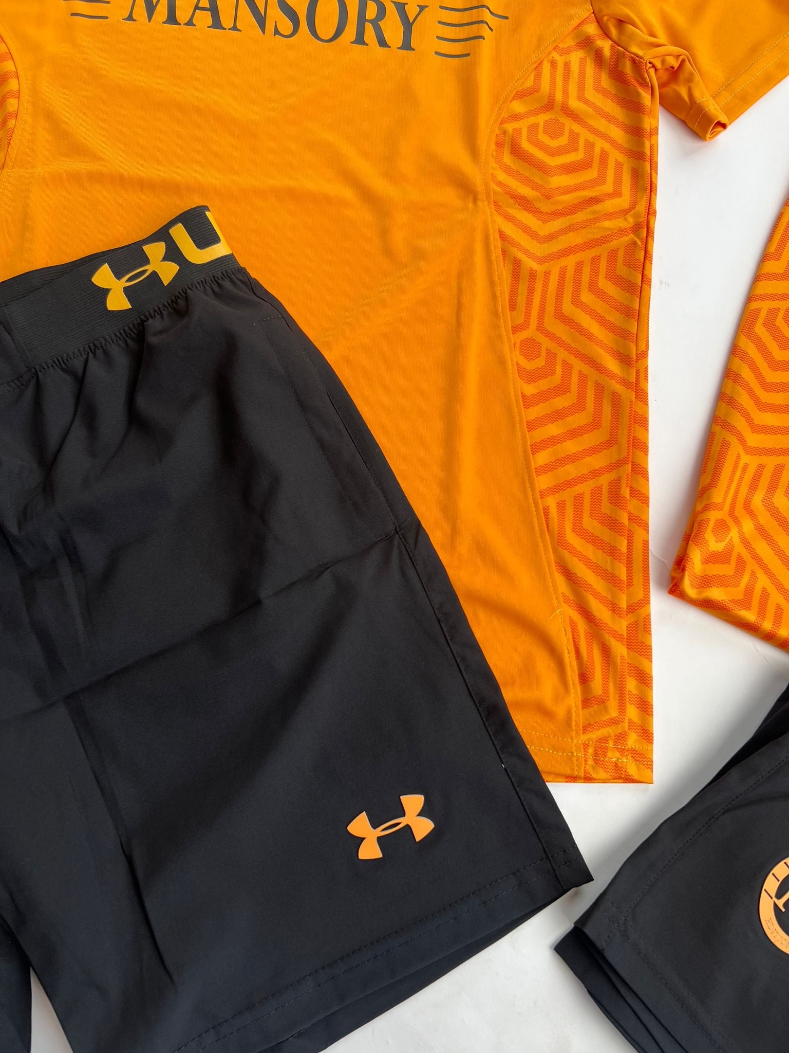 UNDER ARMOUR x MANSORY