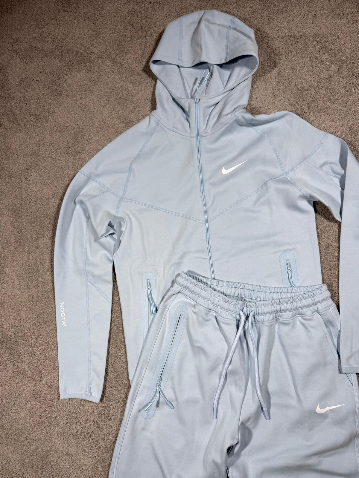CHANDAL NIKE NOCTA