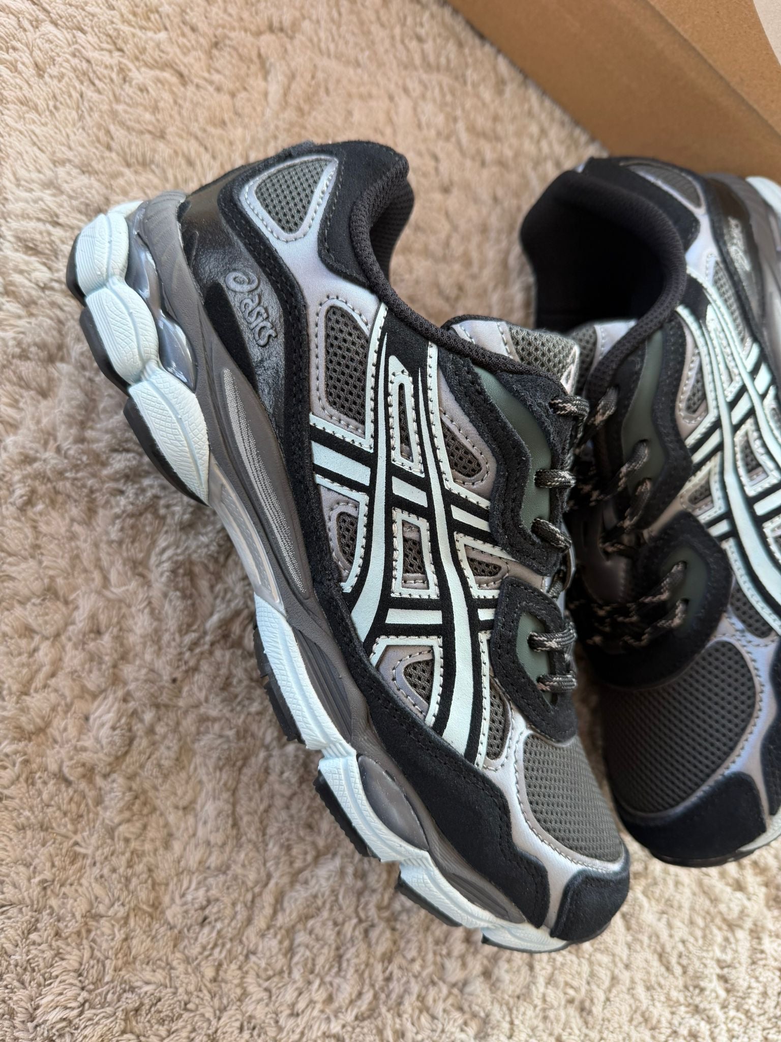 ASICS