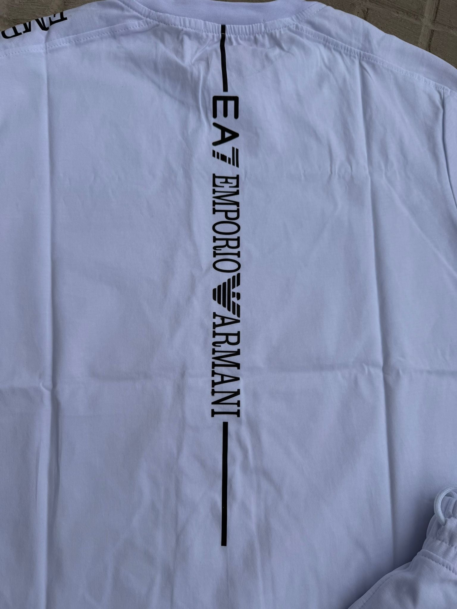 EMPORIO ARMANI CONJUNTO CORTO