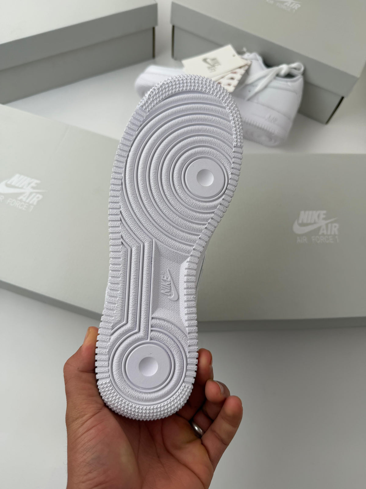 NIKE AIRFORCE