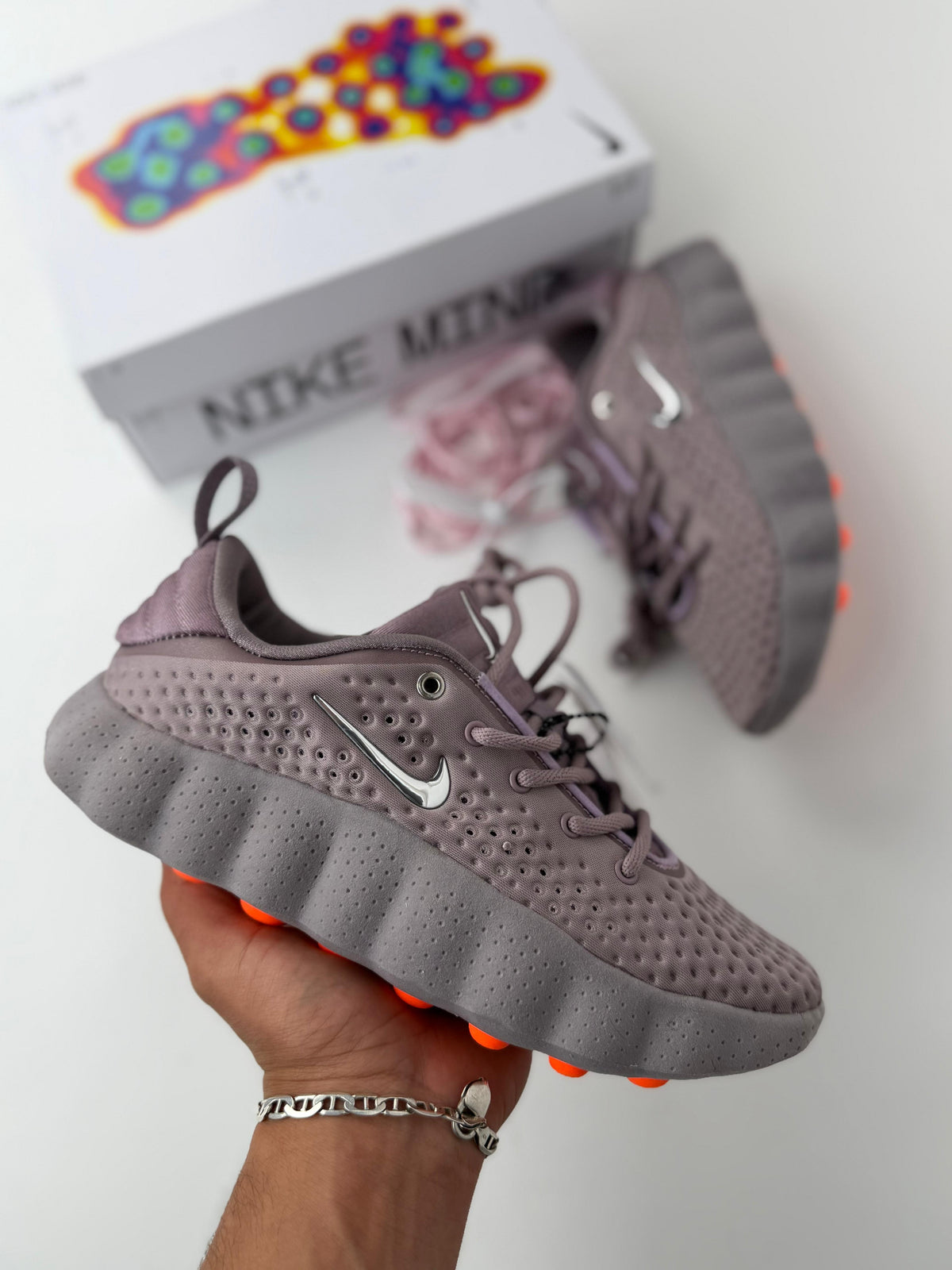 NIKE MIND 002