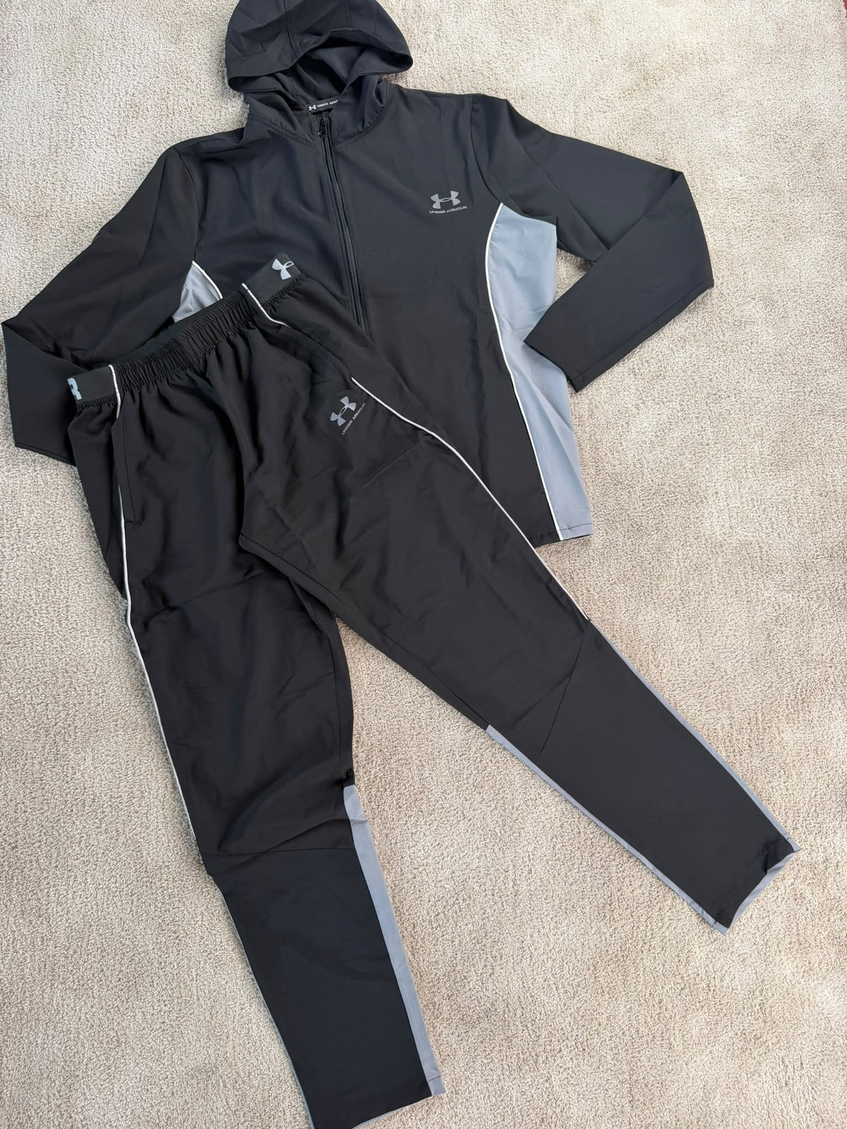 CHANDAL UNDER ARMOUR 2026