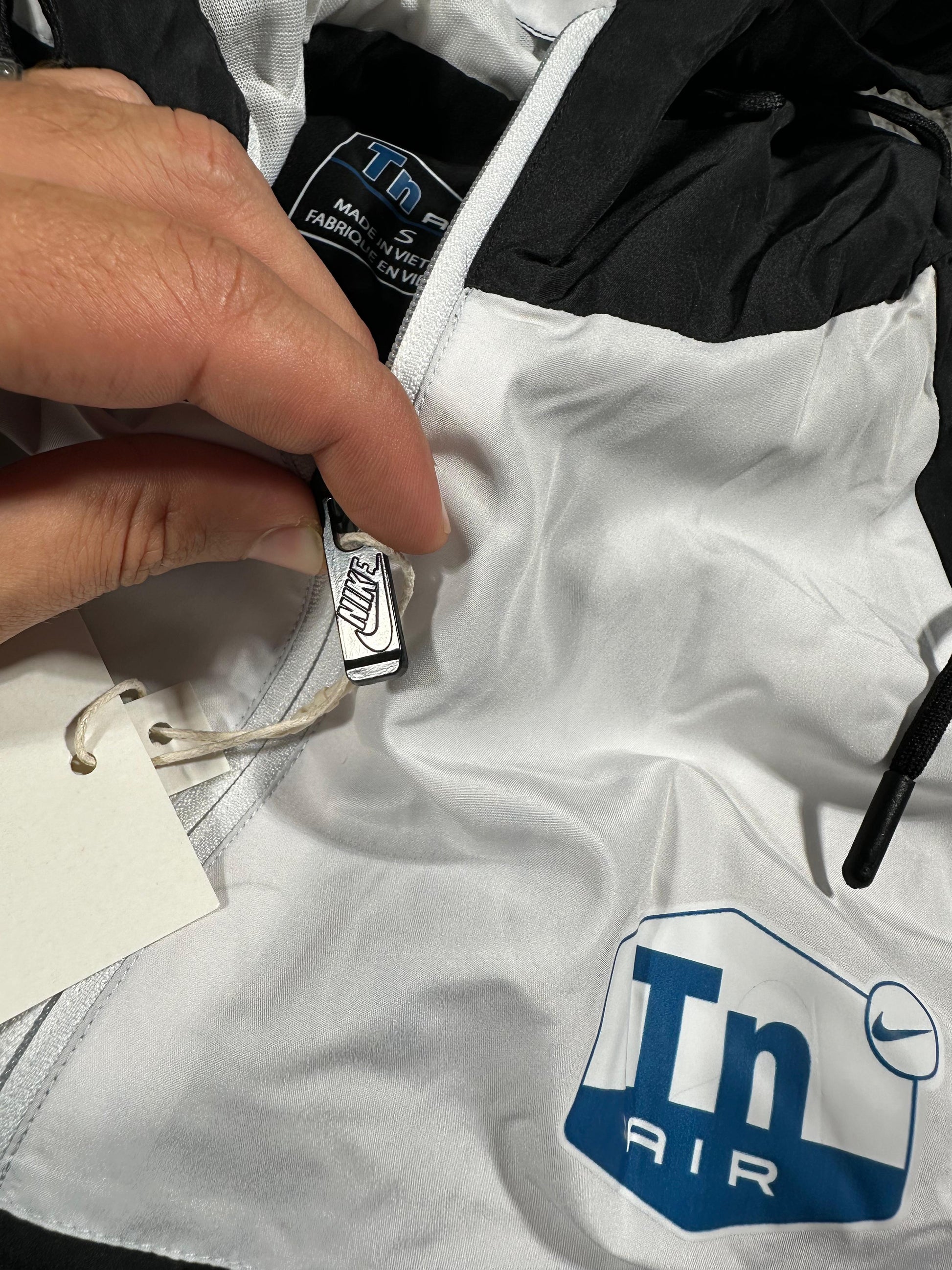 CHANDAL NIKE TN