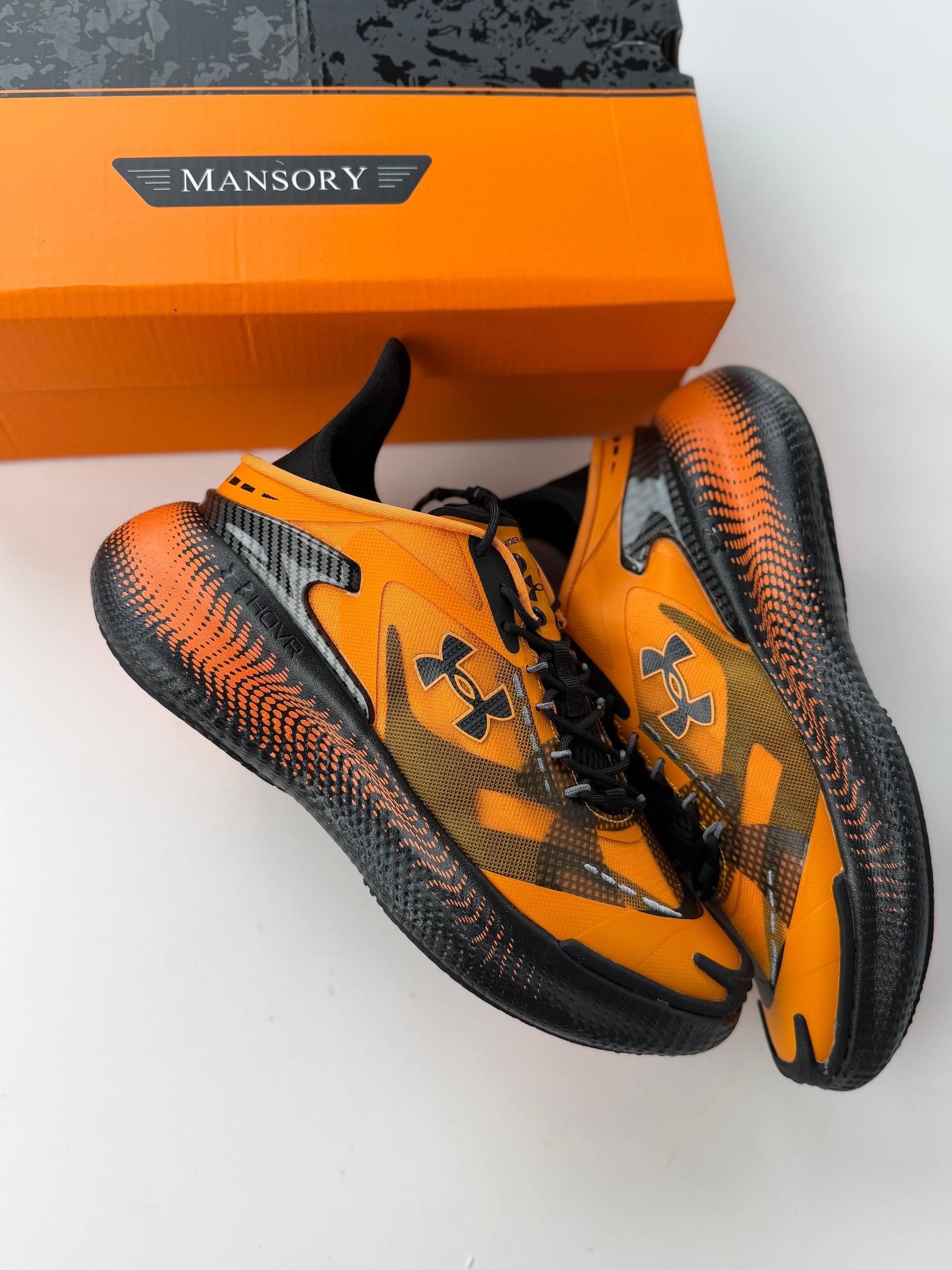 UNDER ARMOUR UA ECHO