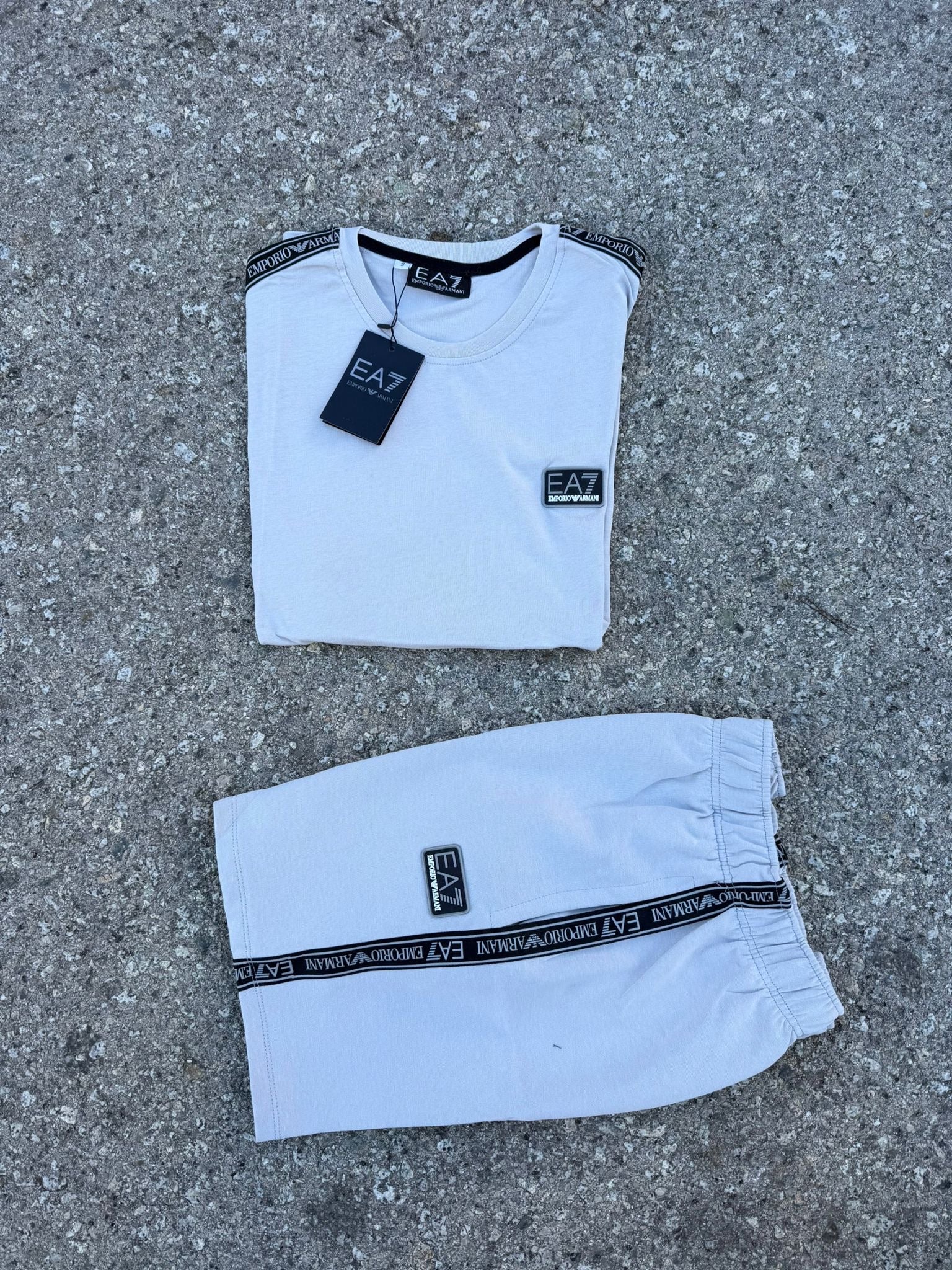 EMPORIO ARMANI CONJUNTO CORTO