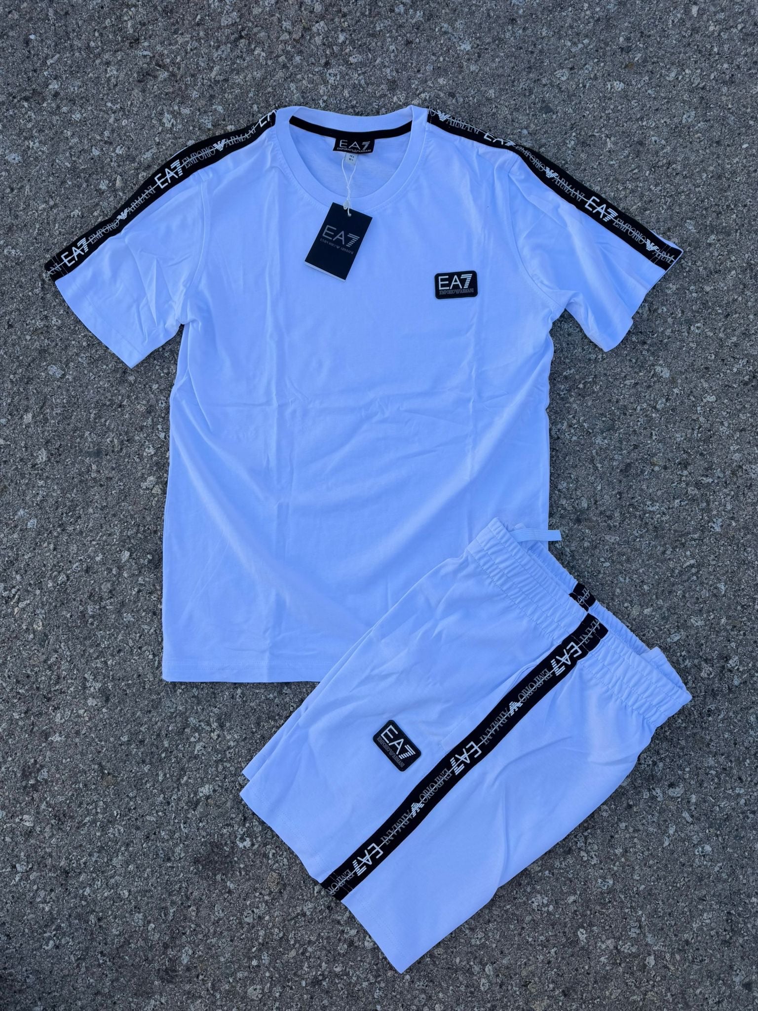EMPORIO ARMANI CONJUNTO CORTO