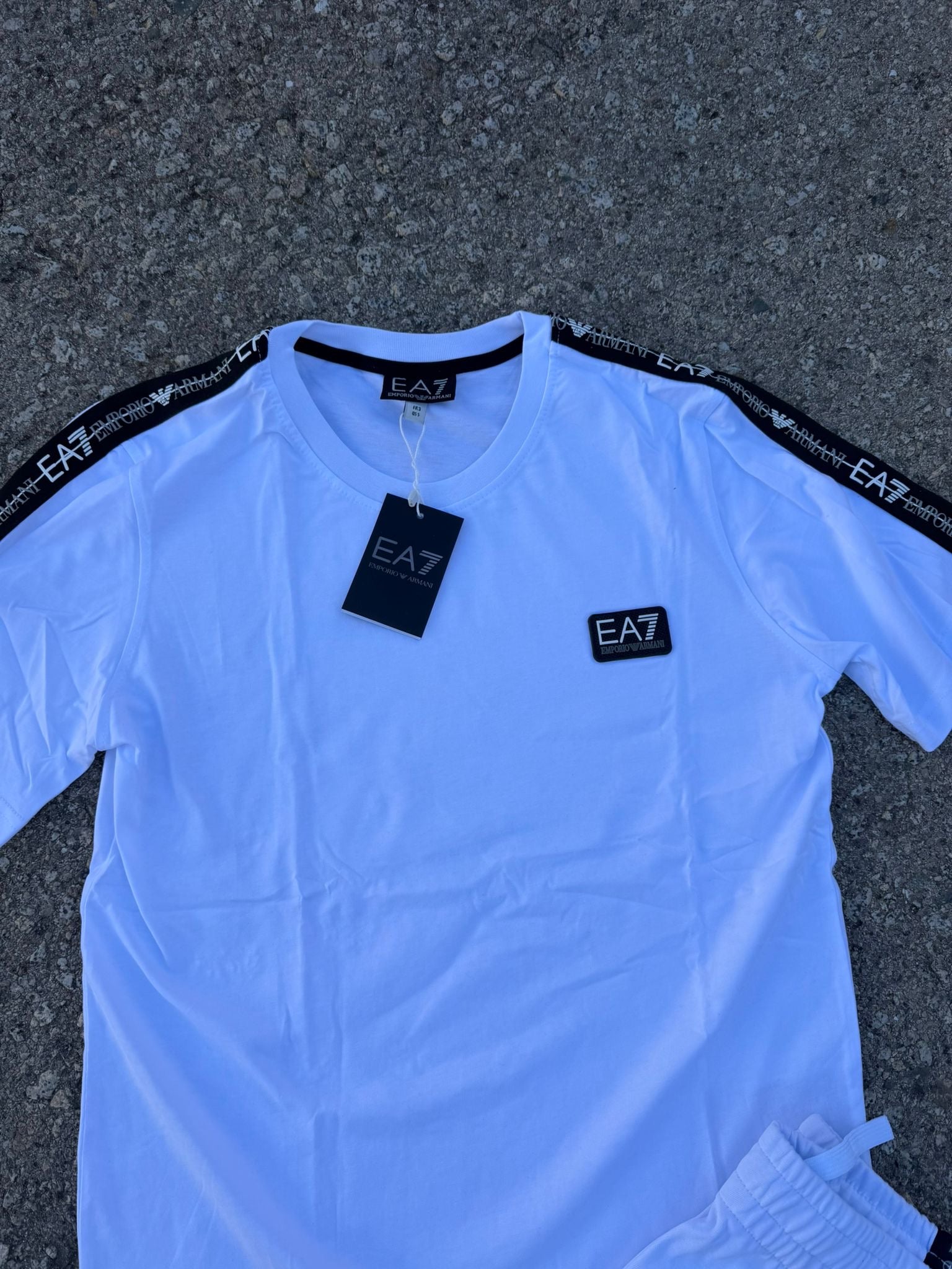EMPORIO ARMANI CONJUNTO CORTO