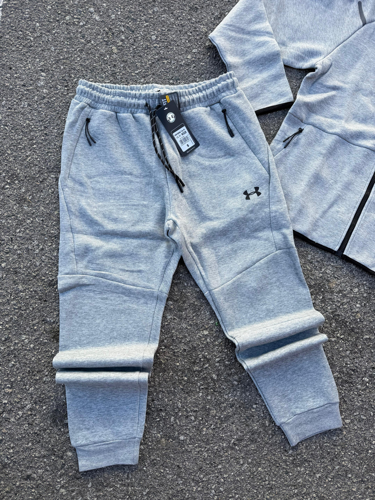 CHANDAL UNDER ARMOUR