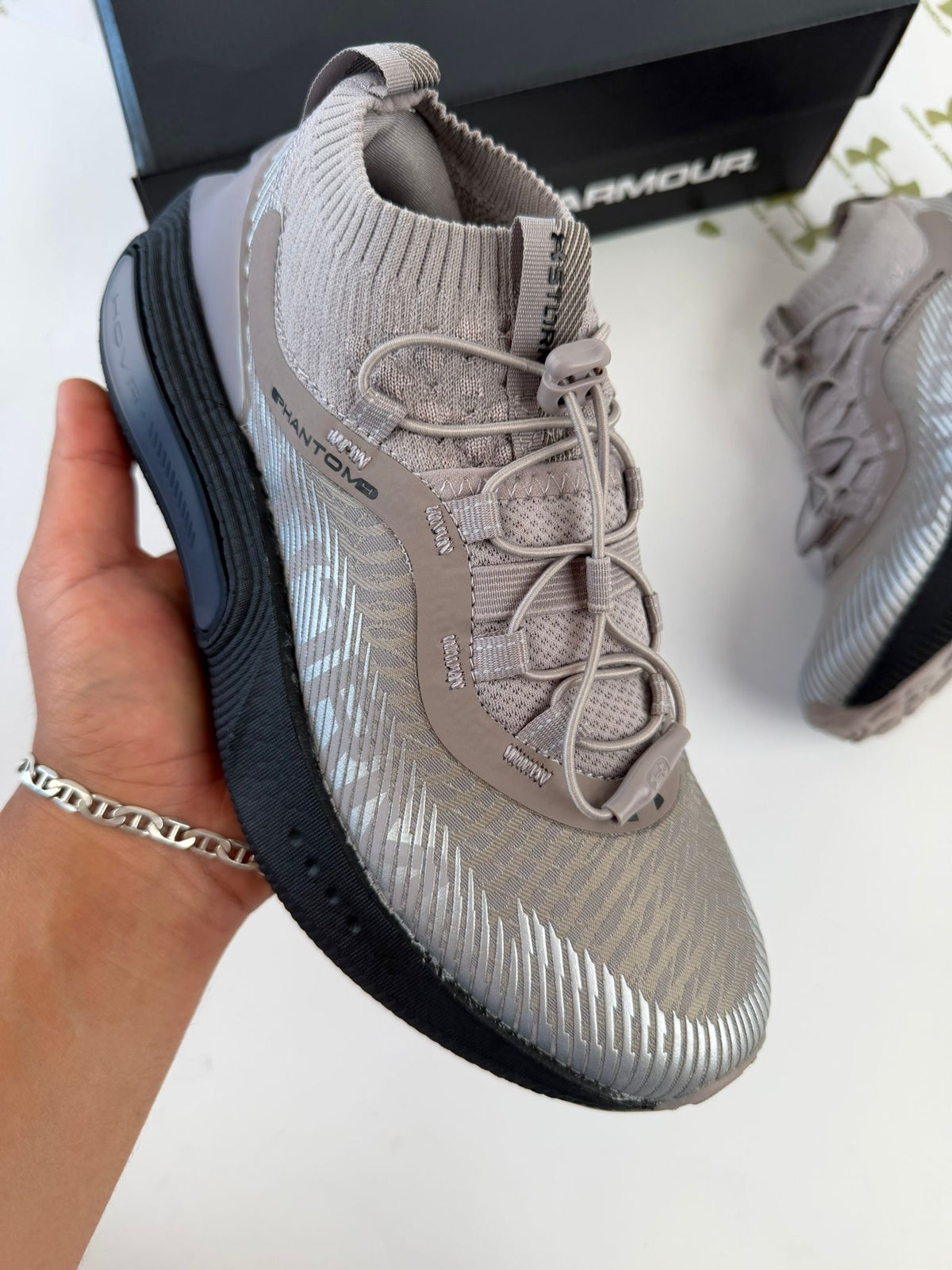 UNDER ARMOUR STORM