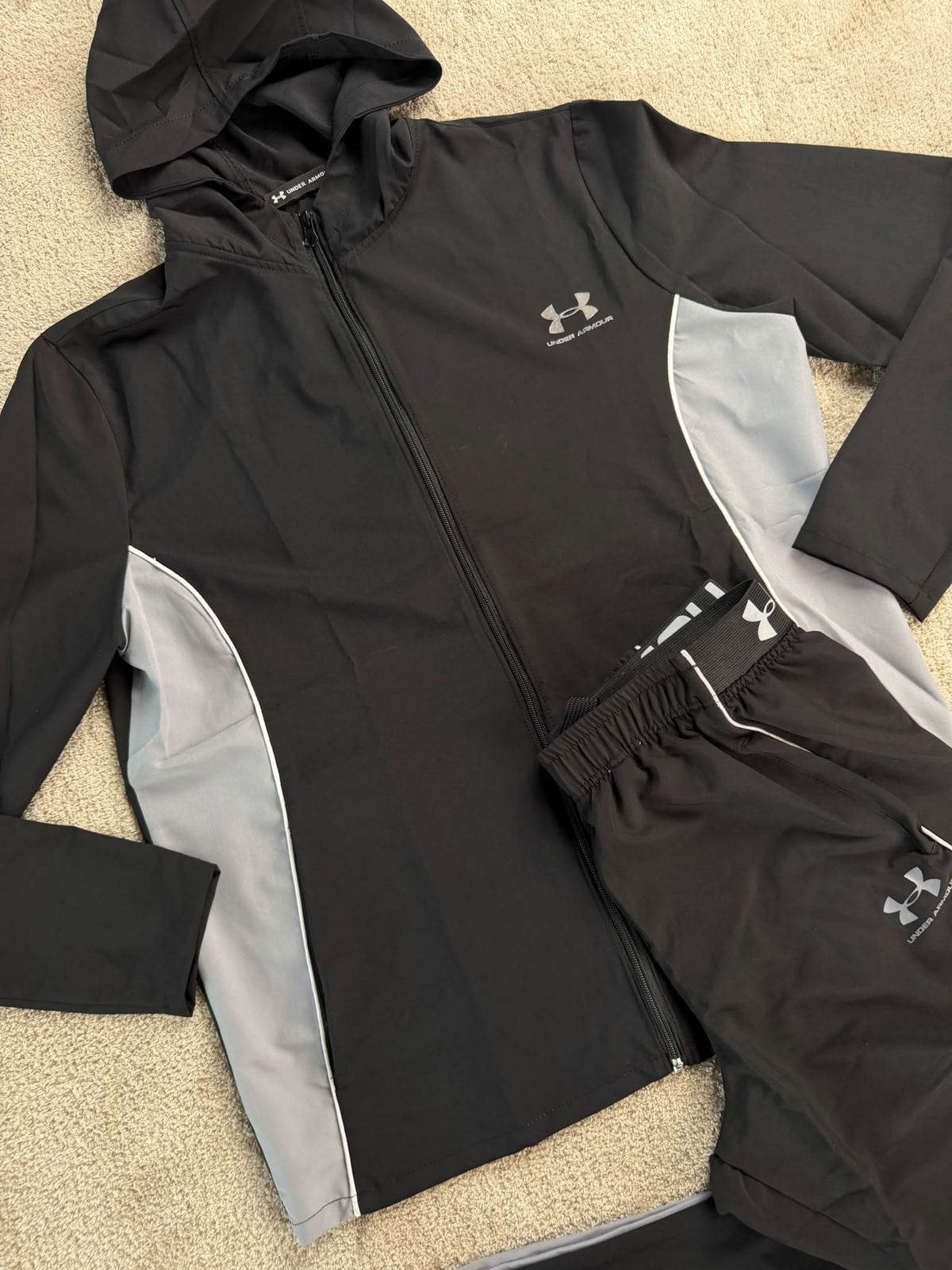 CHANDAL UNDER ARMOUR 2026