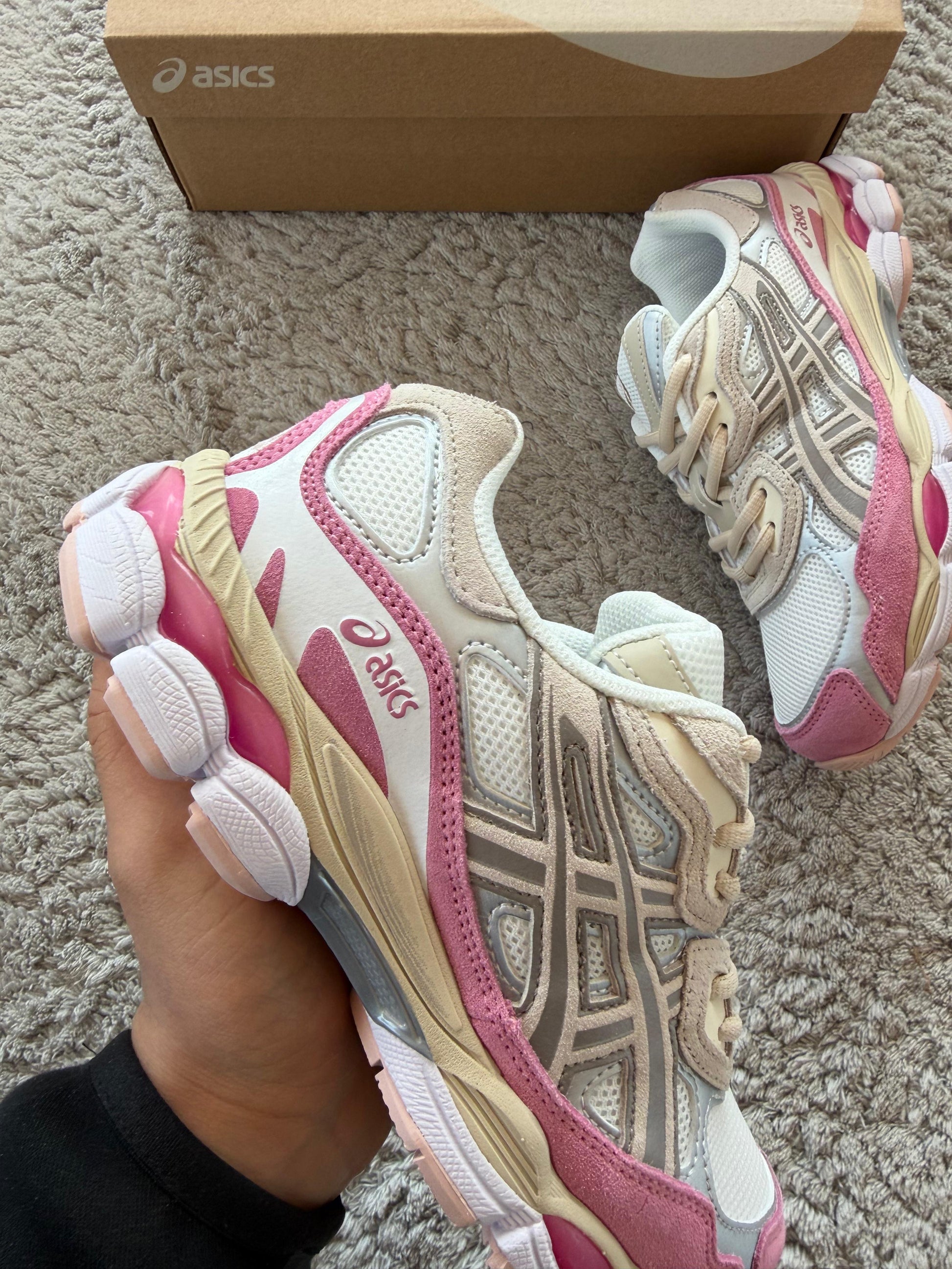 ASICS