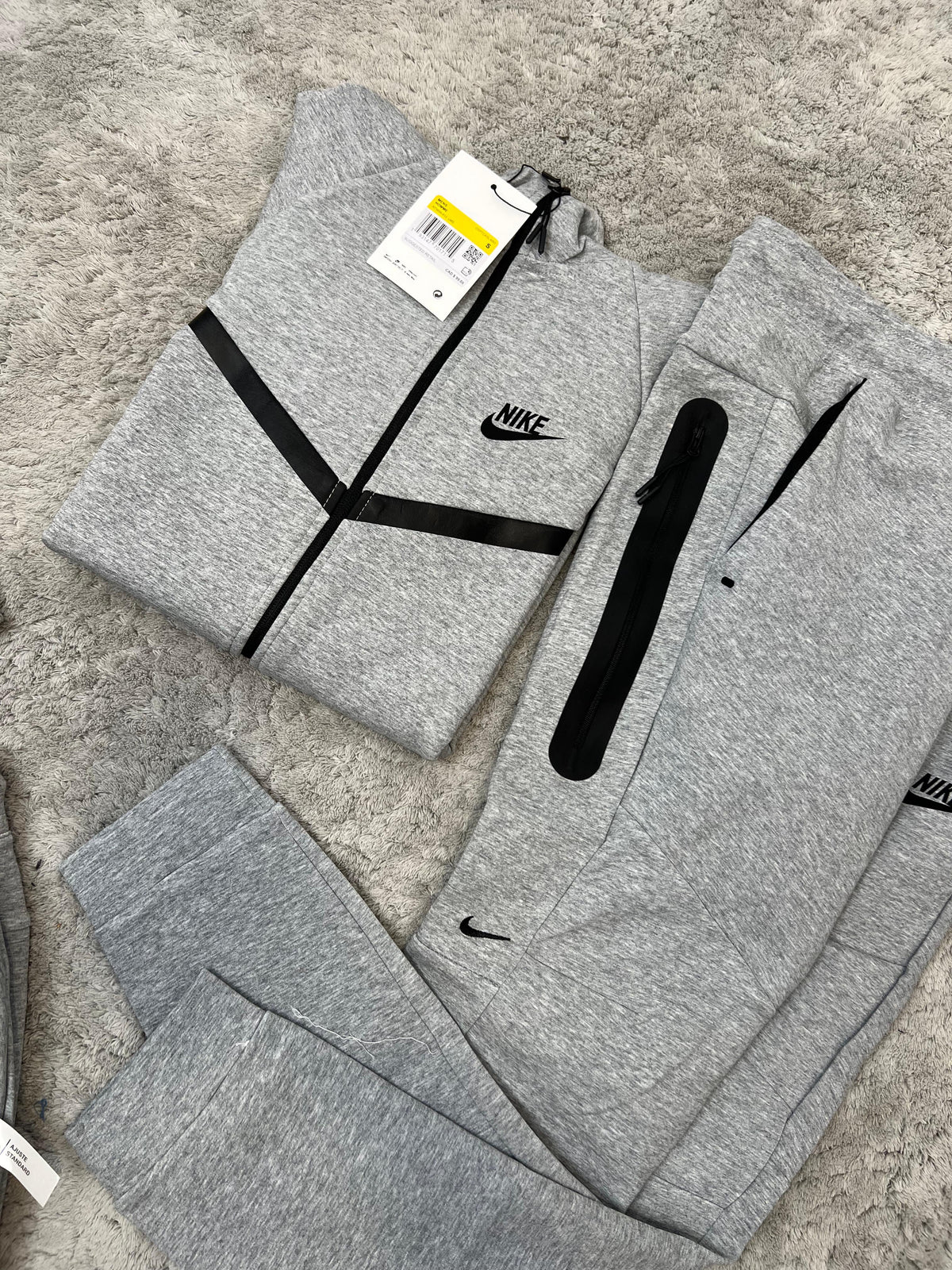 CHANDAL NIKE TECH