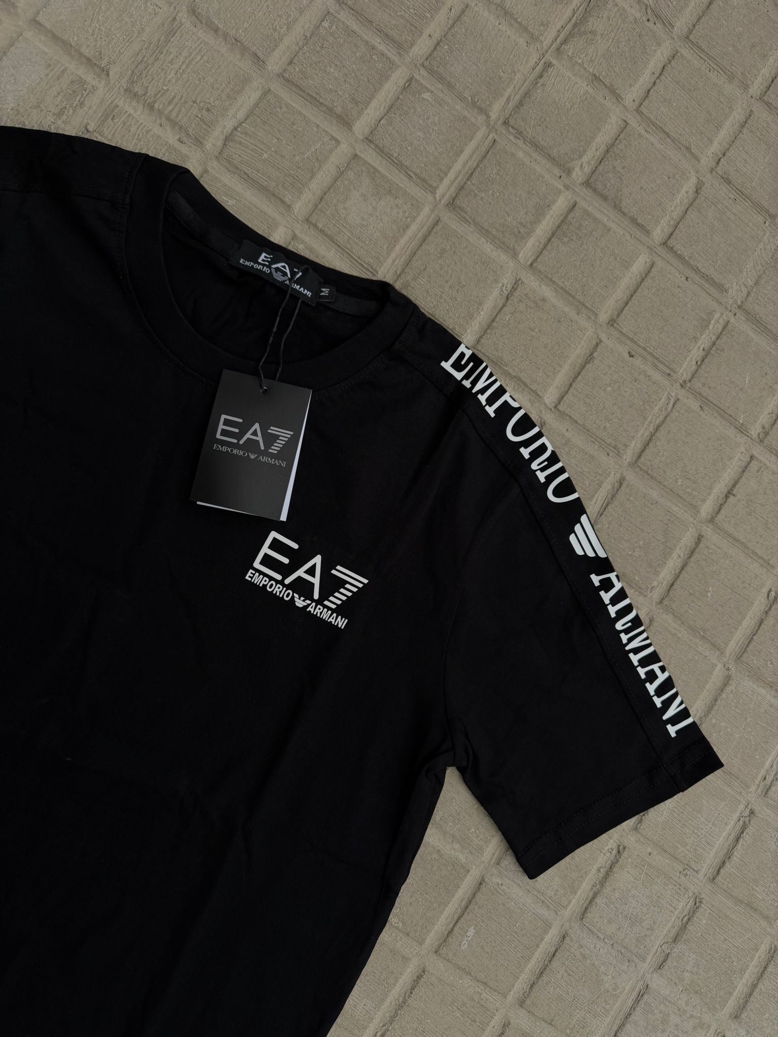 EMPORIO ARMANI CONJUNTO CORTO