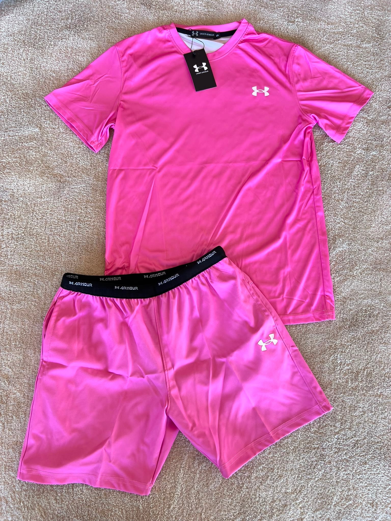 UNDER ARMOUR CONJUNTO CORTO