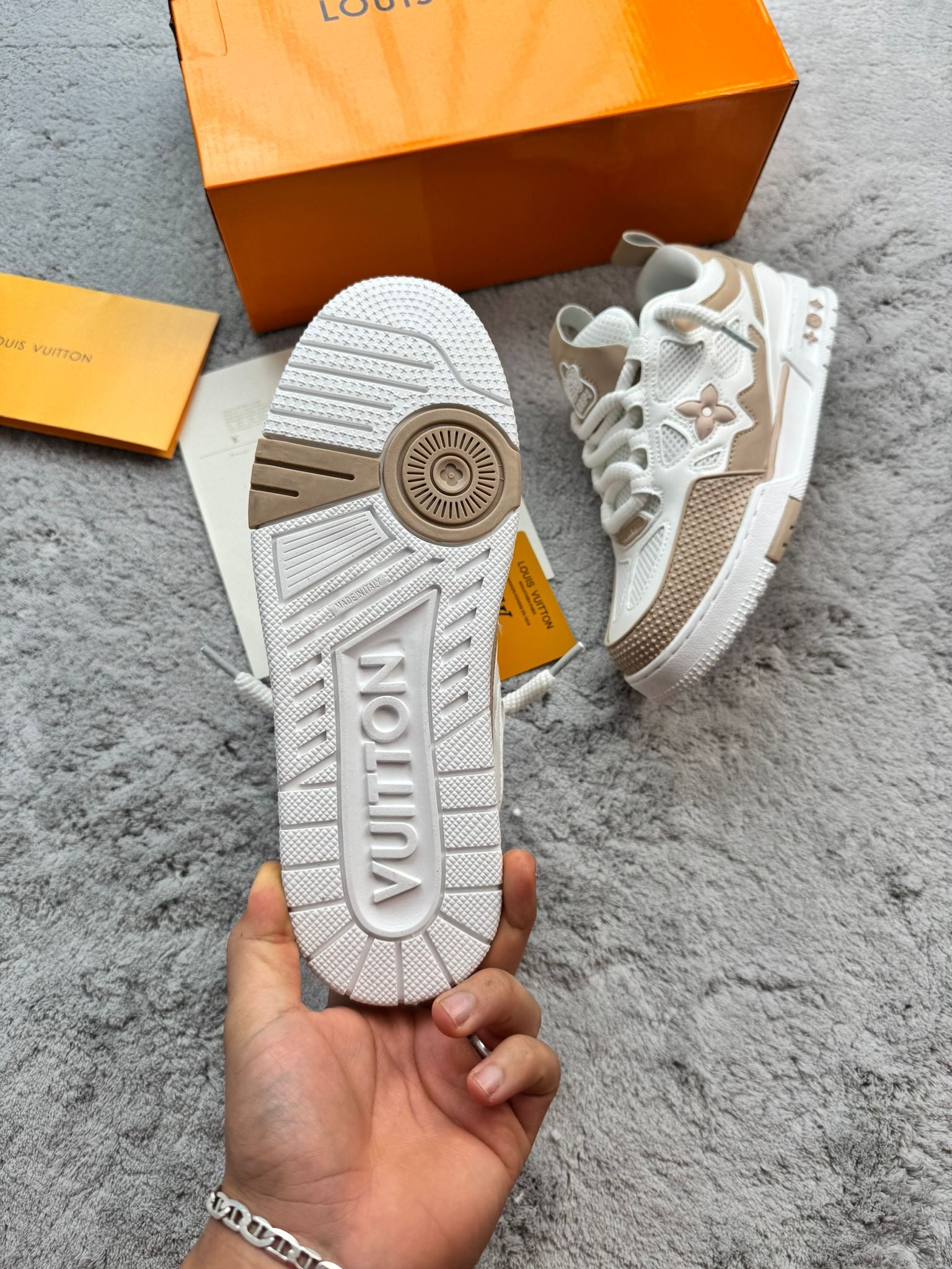LOUIS VUITTON SKATE