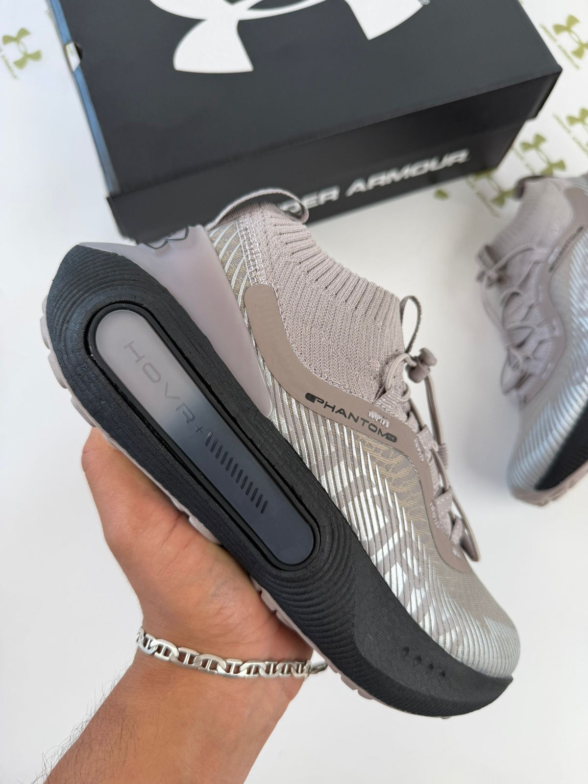 UNDER ARMOUR STORM