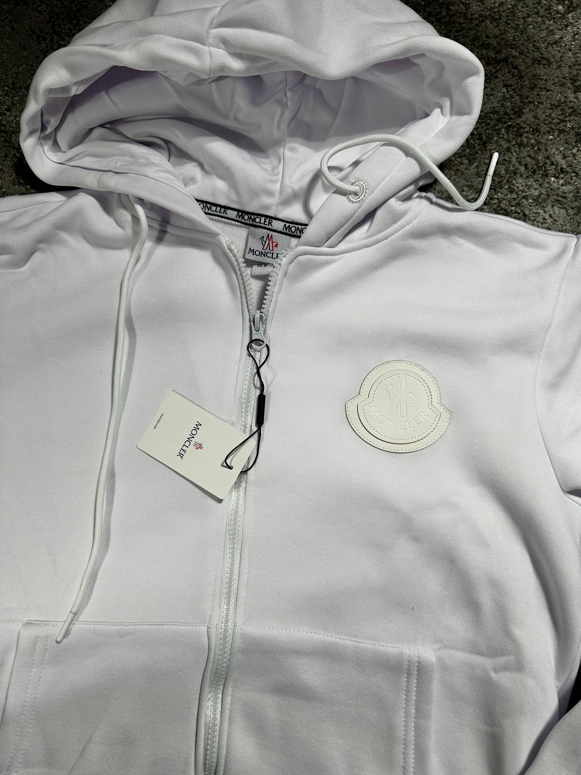 CHANDAL MONCLER