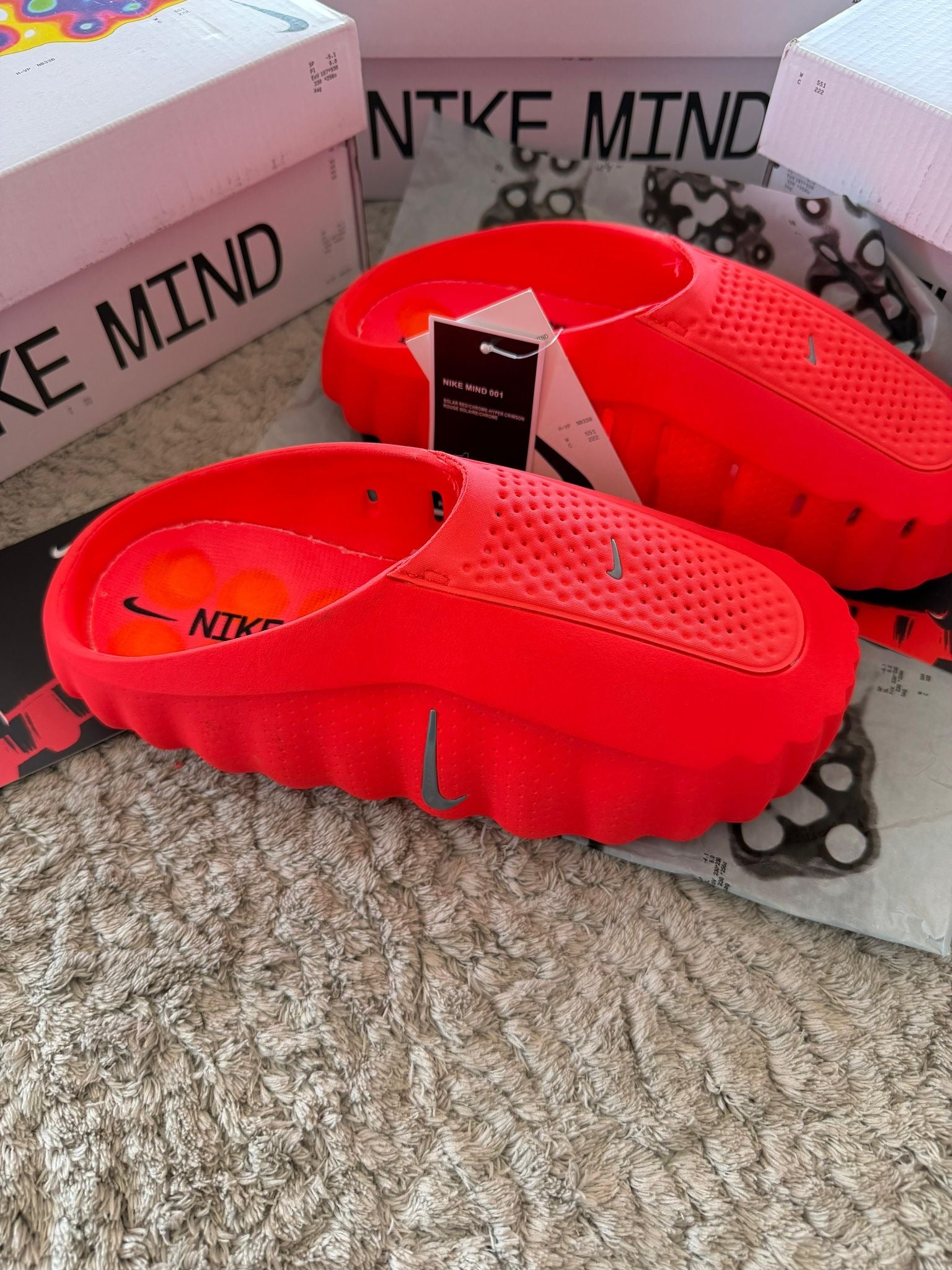 NIKE MIND 001