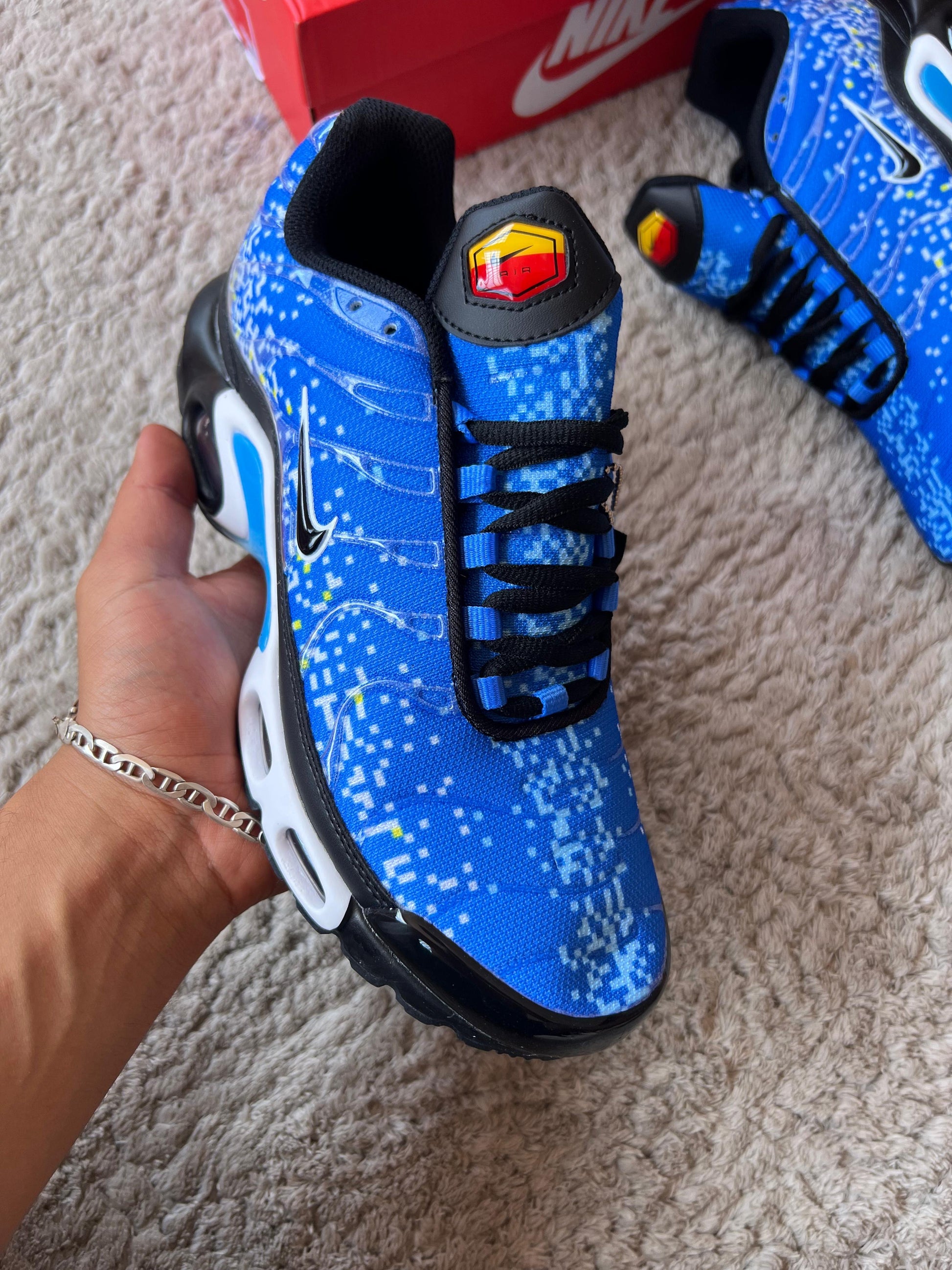 NIKE TN