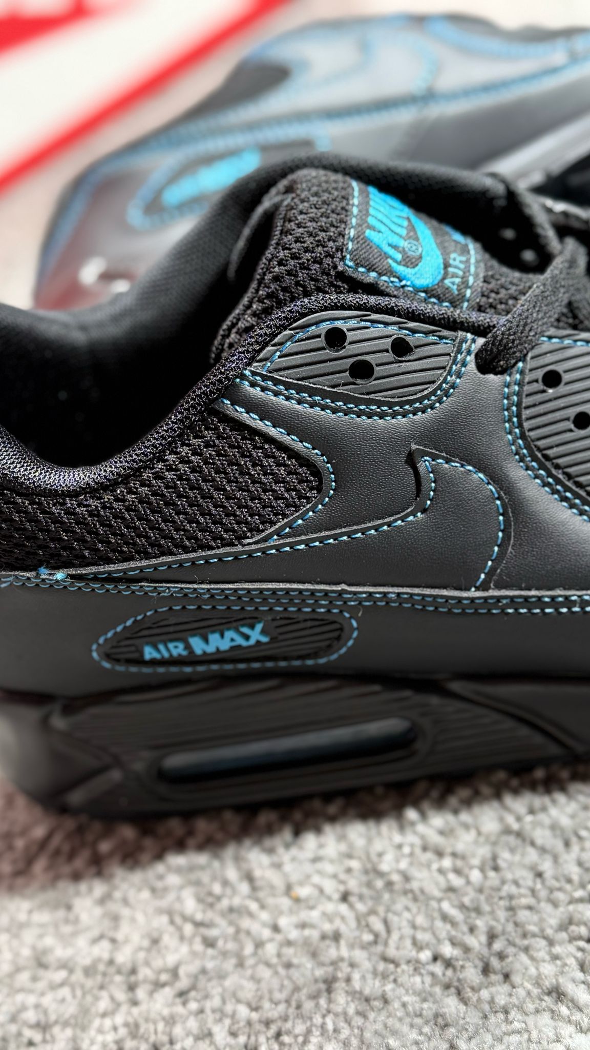NIKE AIRMAX
