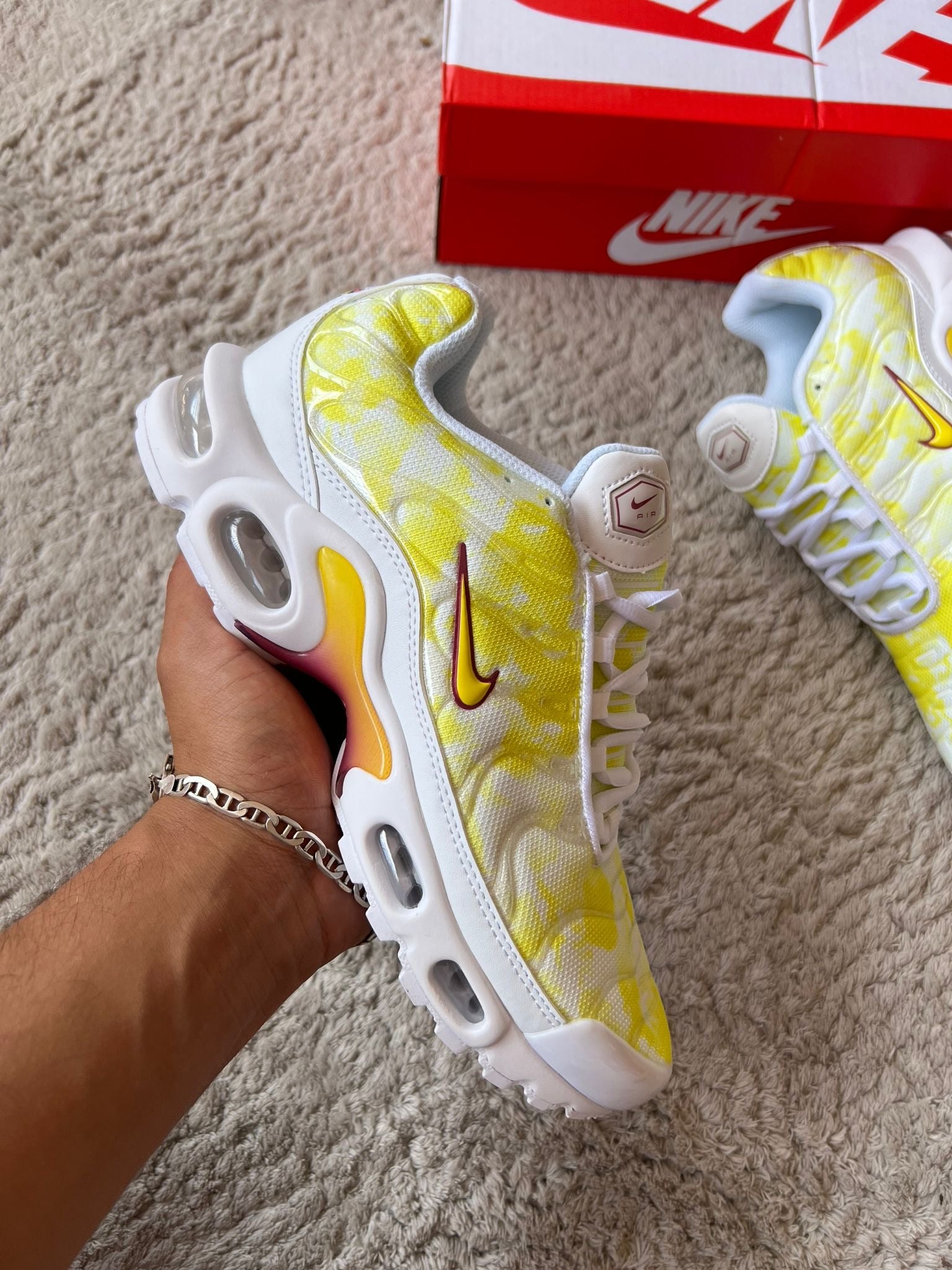 NIKE TN
