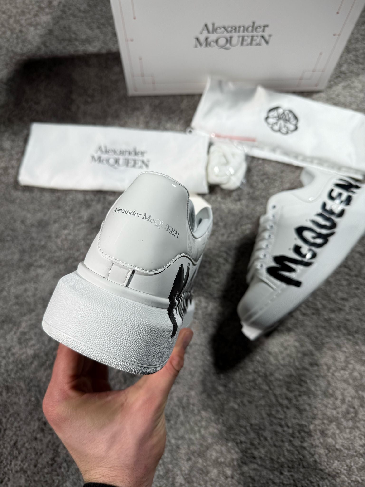 ALEXANDER MCQUEEN