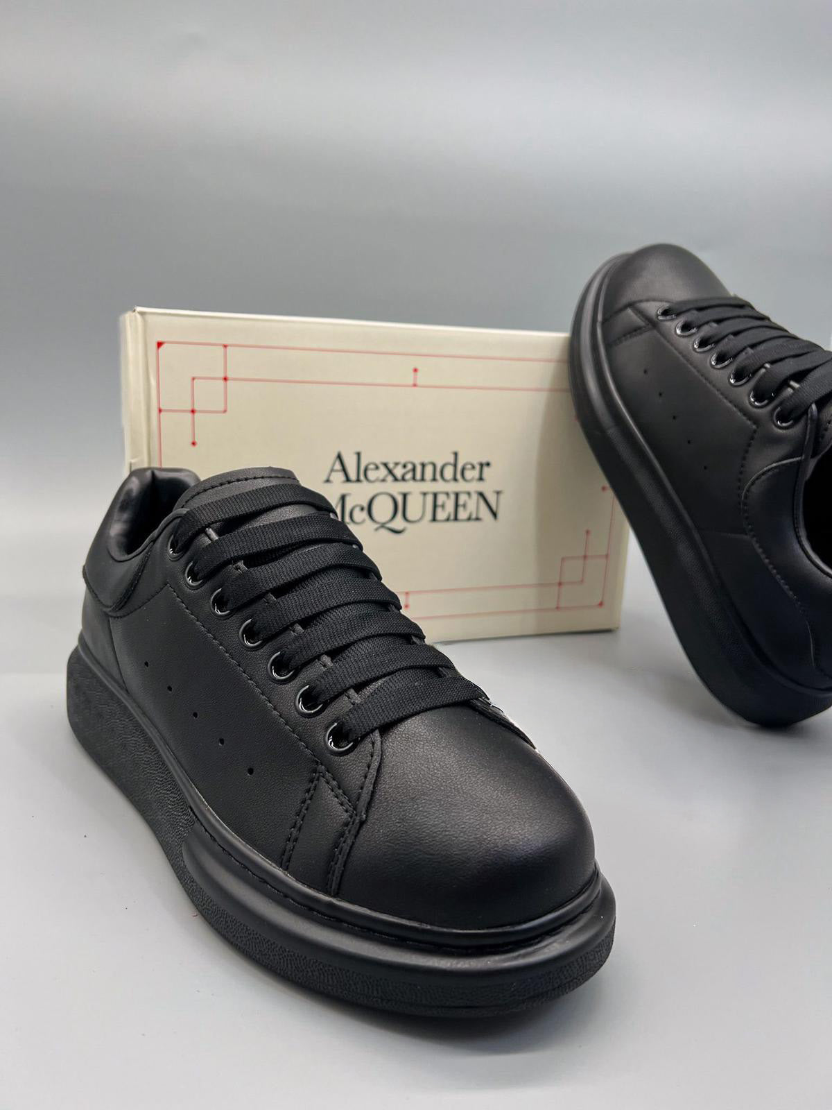 ALEXANDER MCQUEEN