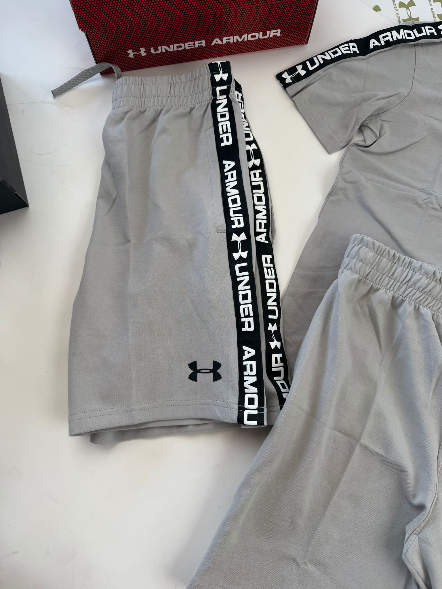 UNDER ARMOUR 2026
