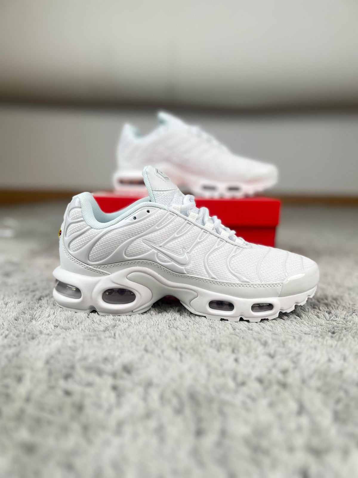 NIKE TN