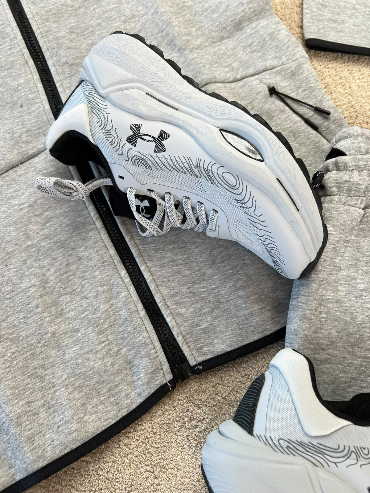 ZAPAS UNDER ARMOUR