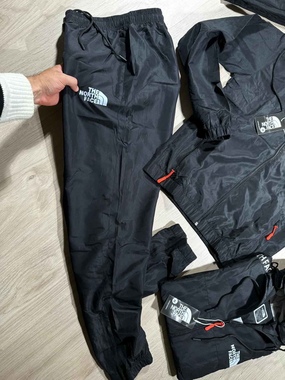 CHANDAL THE NORTH FACE