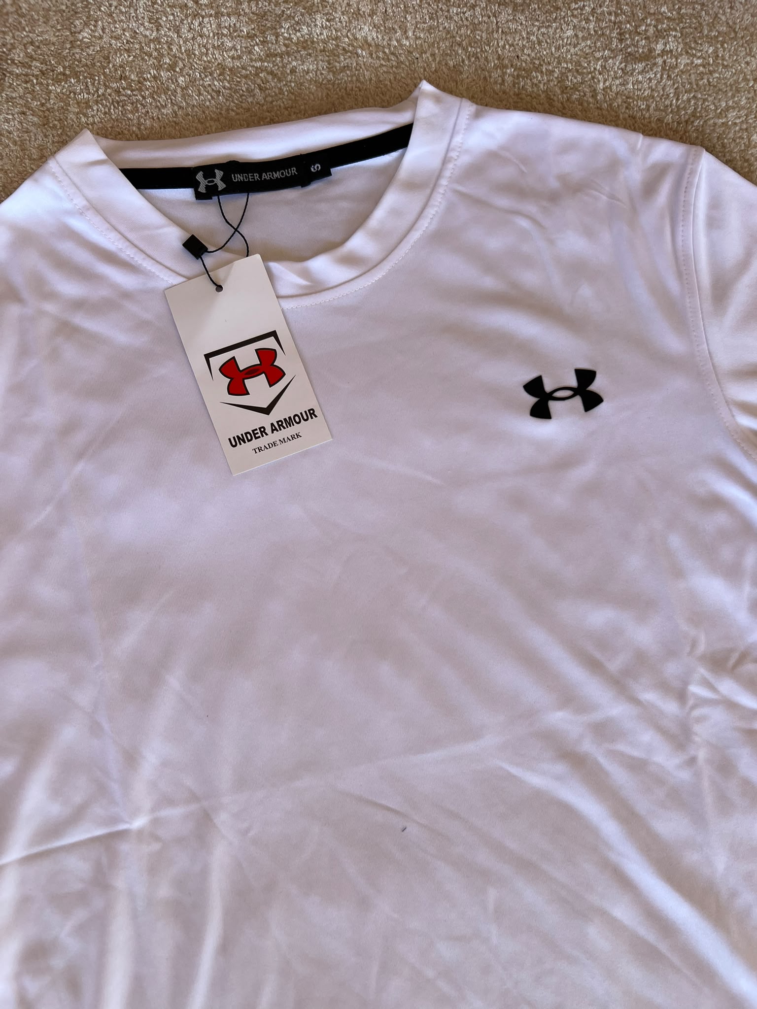 UNDER ARMOUR CONJUNTO CORTO