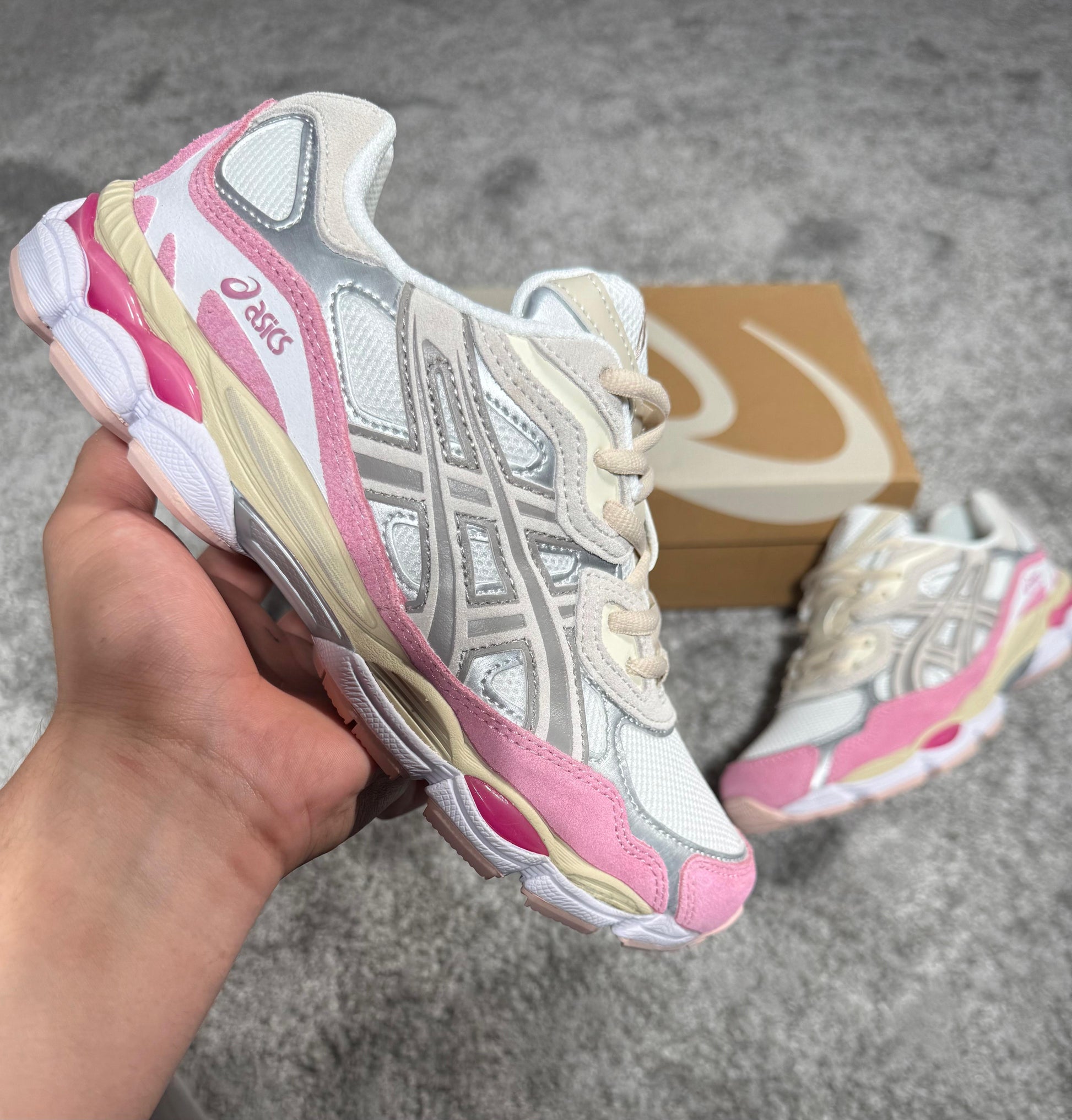 ASICS
