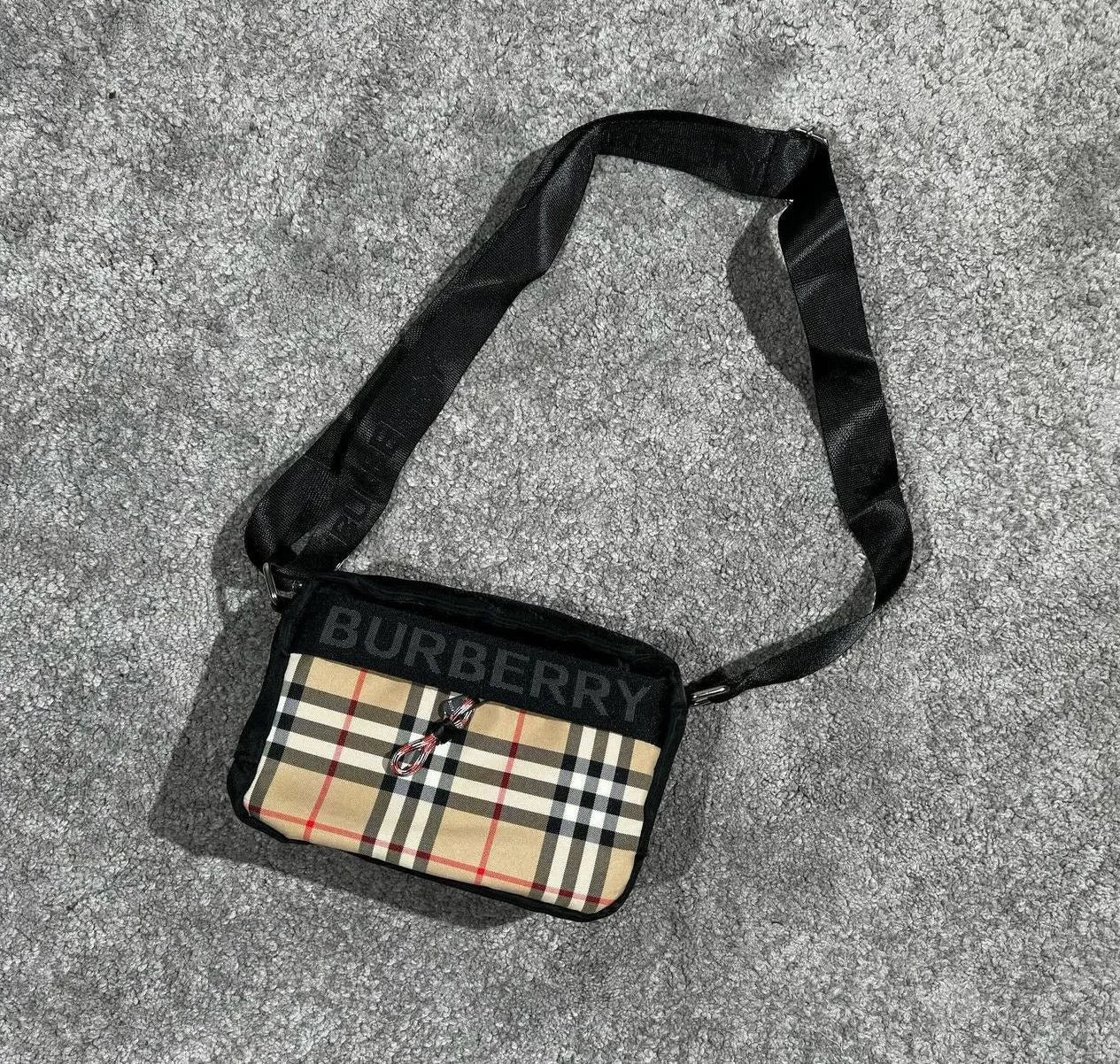 Bolso Burberry