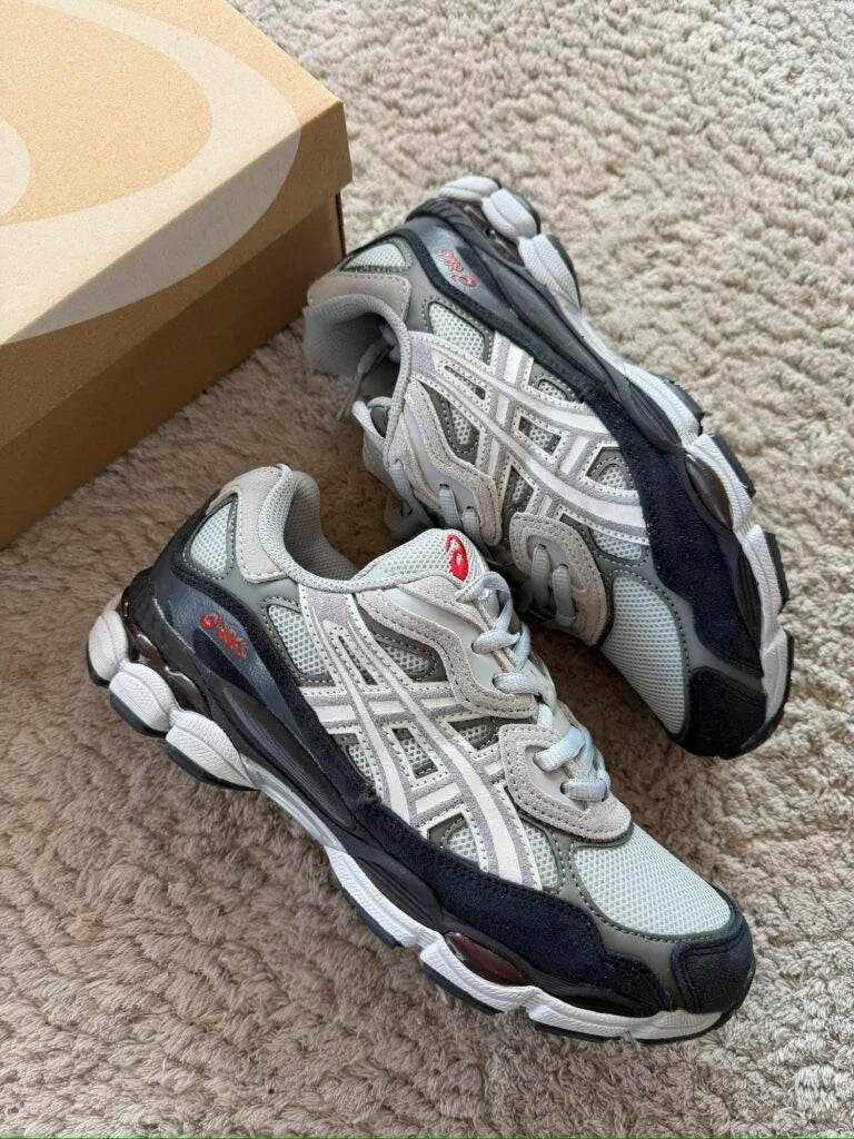 ASICS