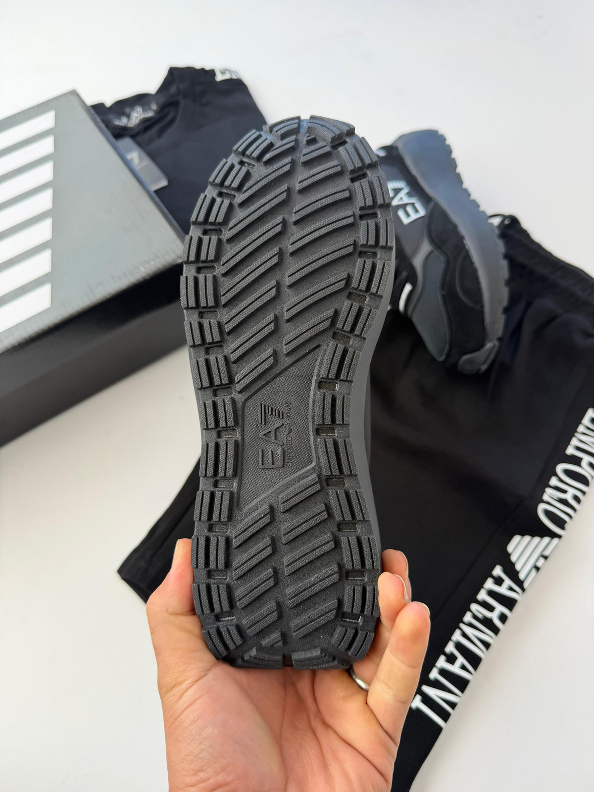 ZAPAS ARMANI EA7