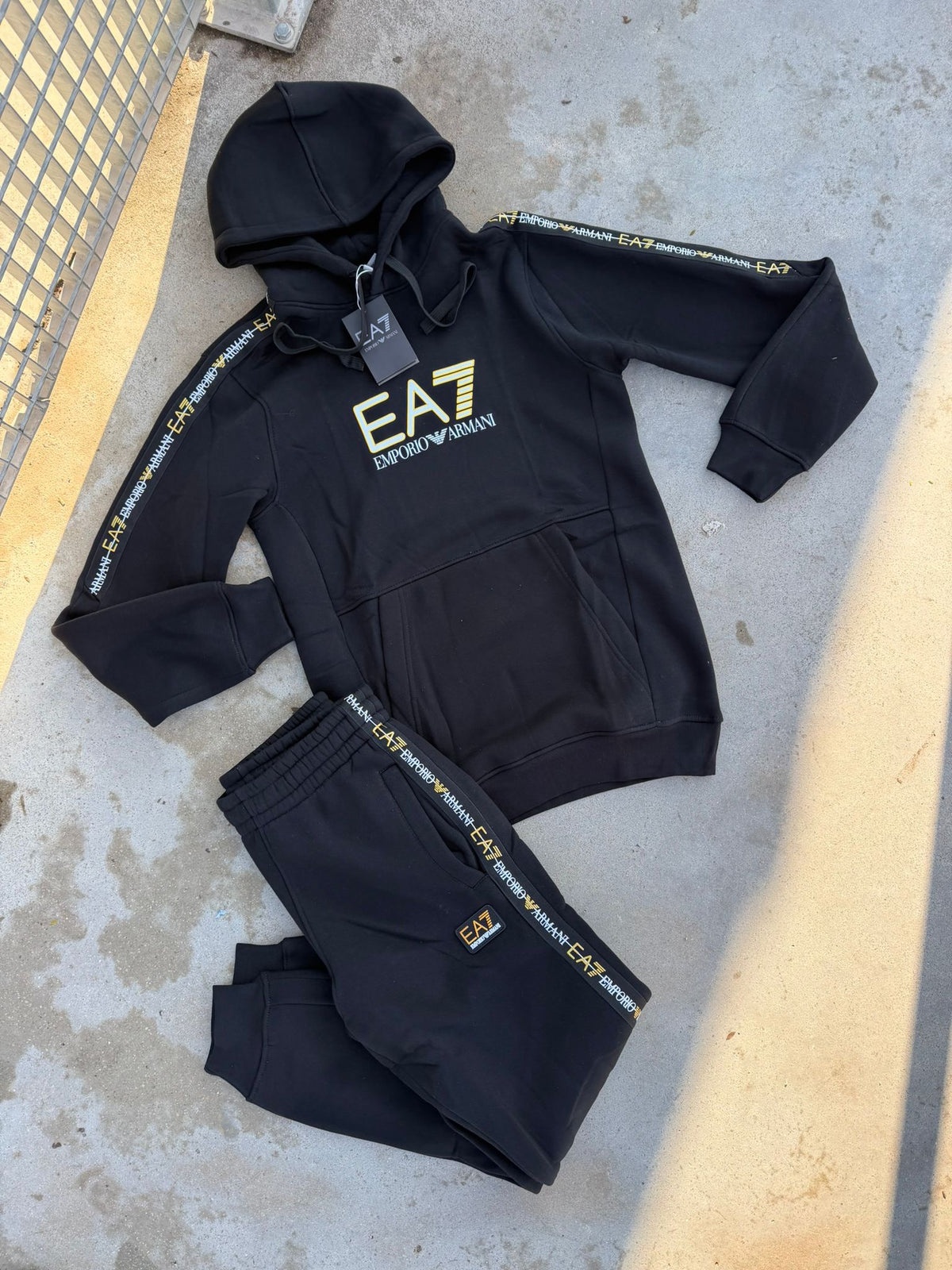 CHANDAL EMPORIO ARMANI