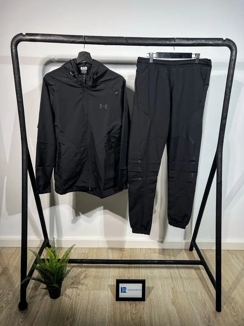 CHANDAL UNDER ARMOUR