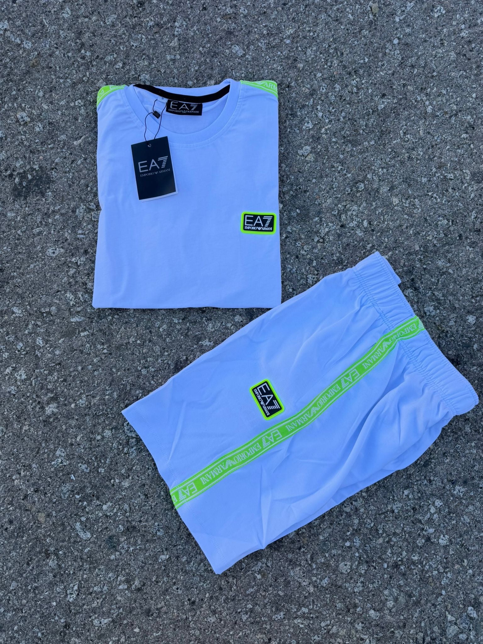 EMPORIO ARMANI CONJUNTO CORTO