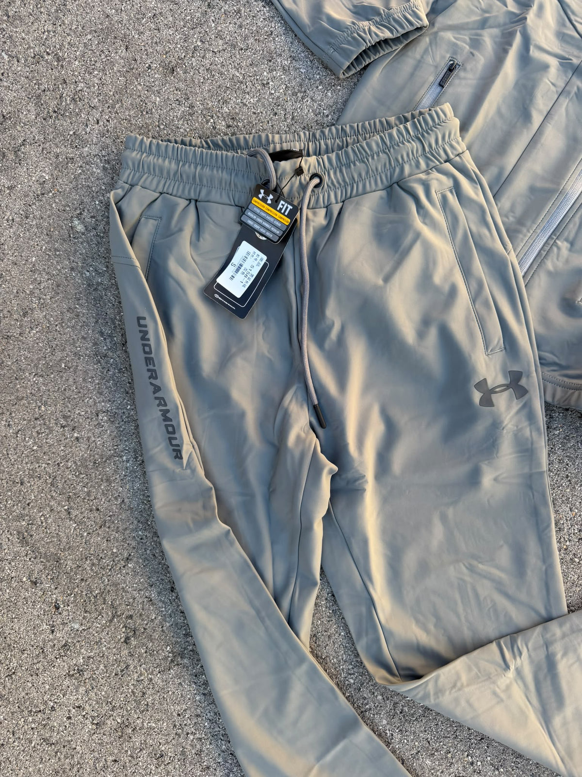 UNDER ARMOUR CHANDAL