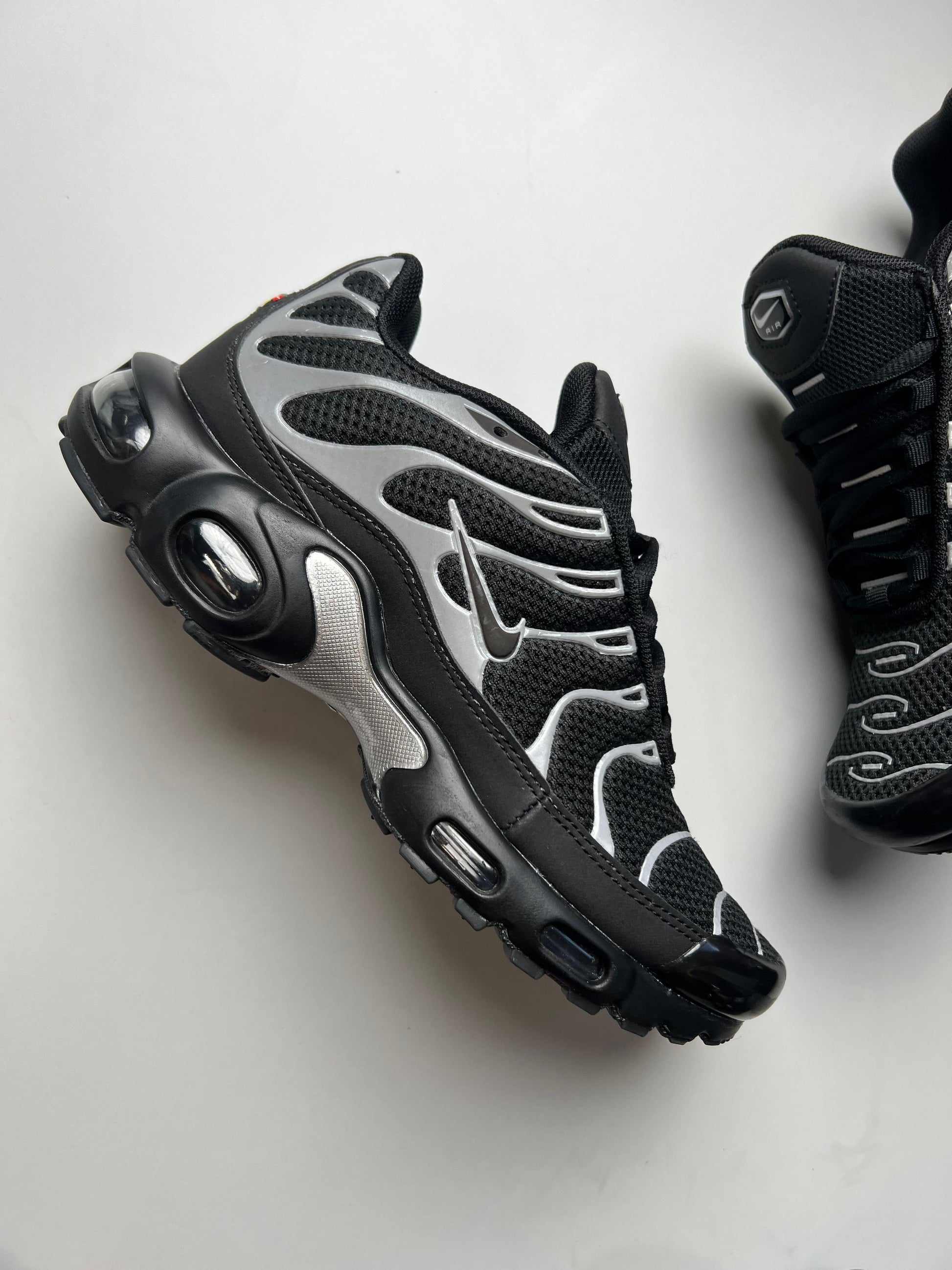 NIKE TN